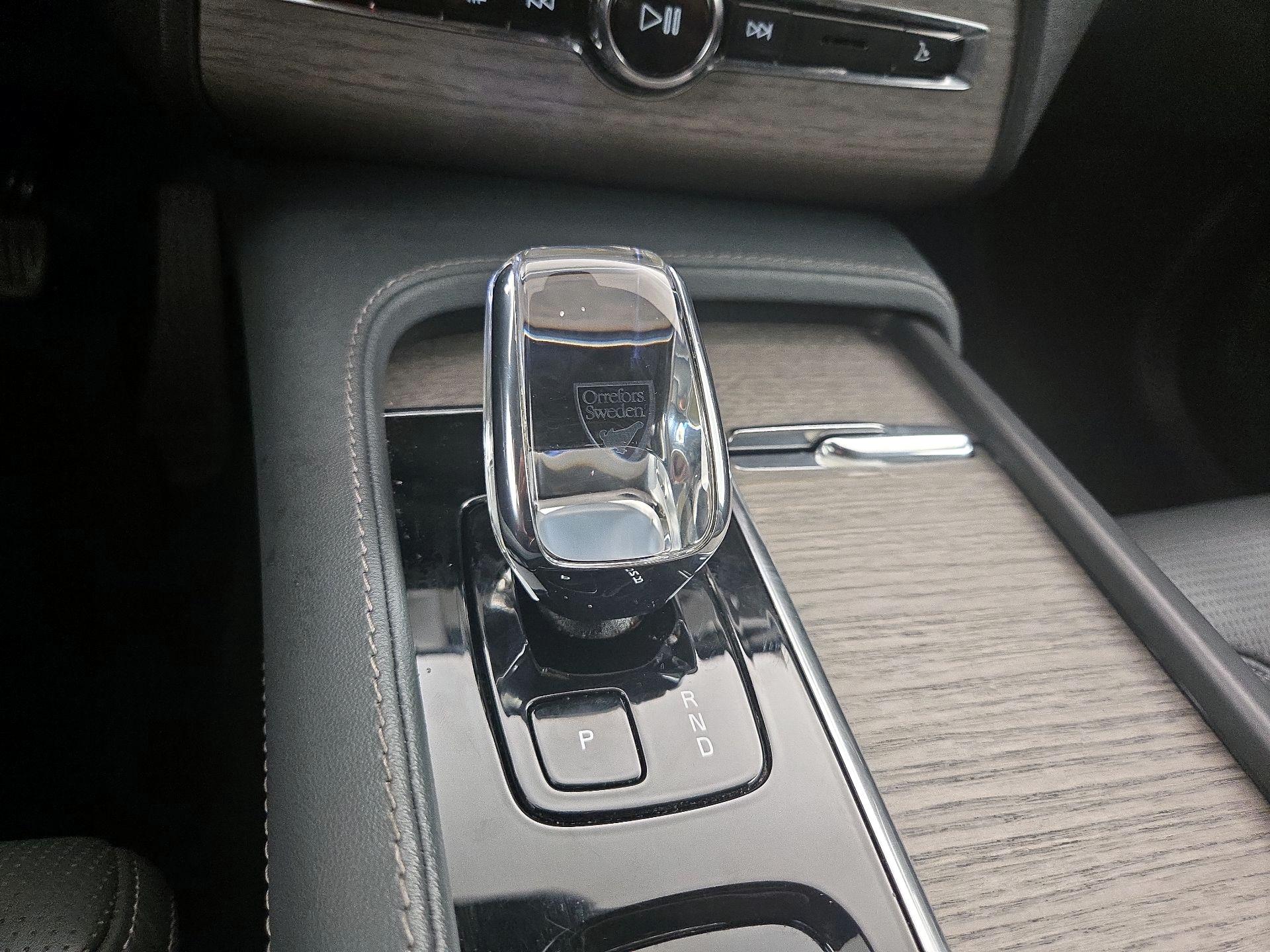 Thumbnail: 2023 Volvo XC90 - 18