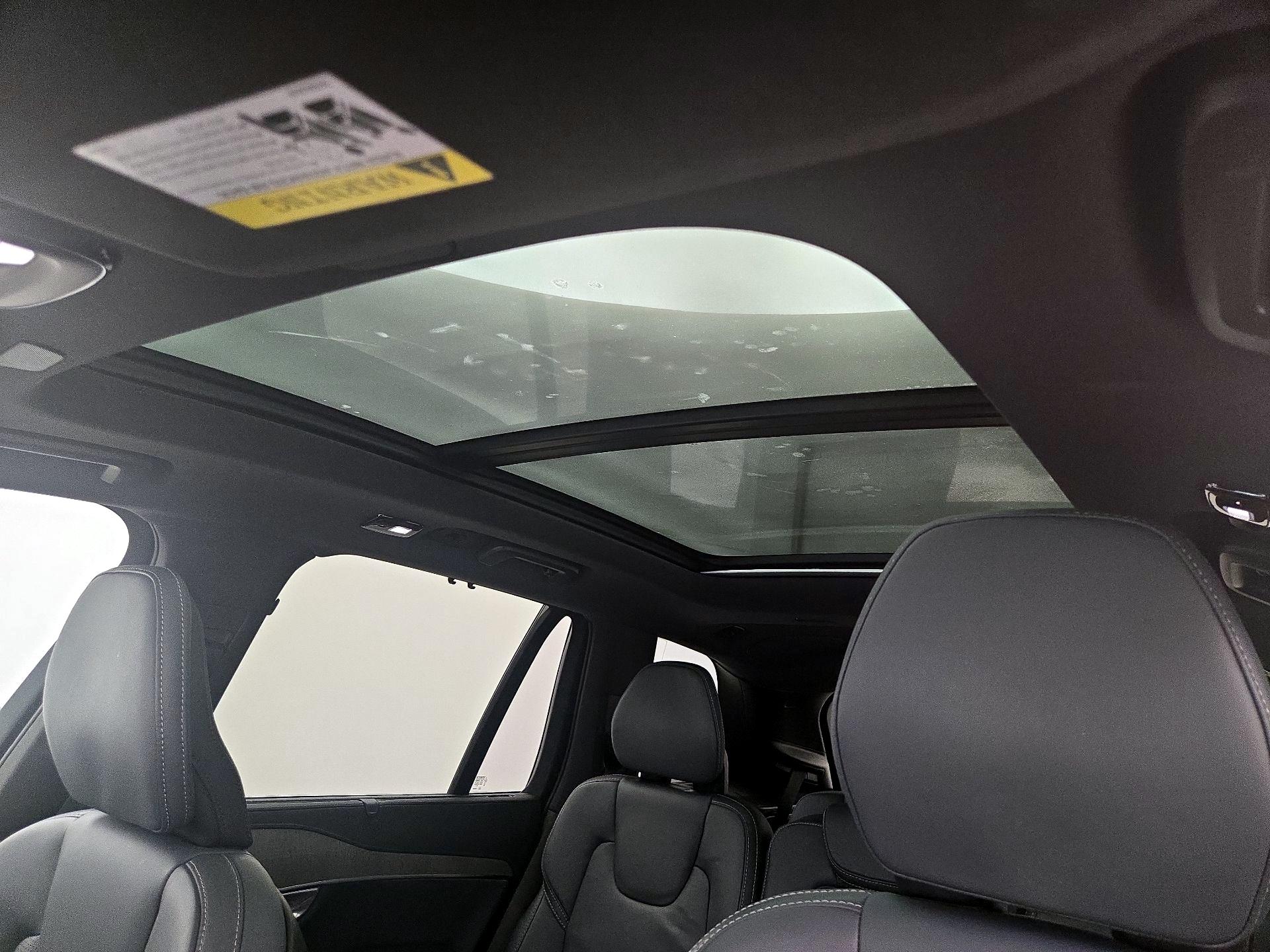 Thumbnail: 2023 Volvo XC90 - 20