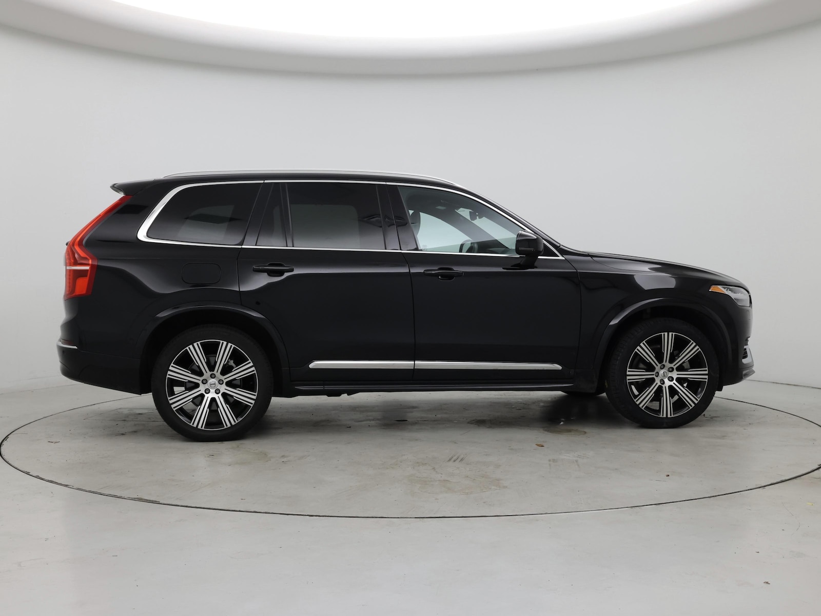 Image of 2023 Volvo XC90 B6 Ultimate