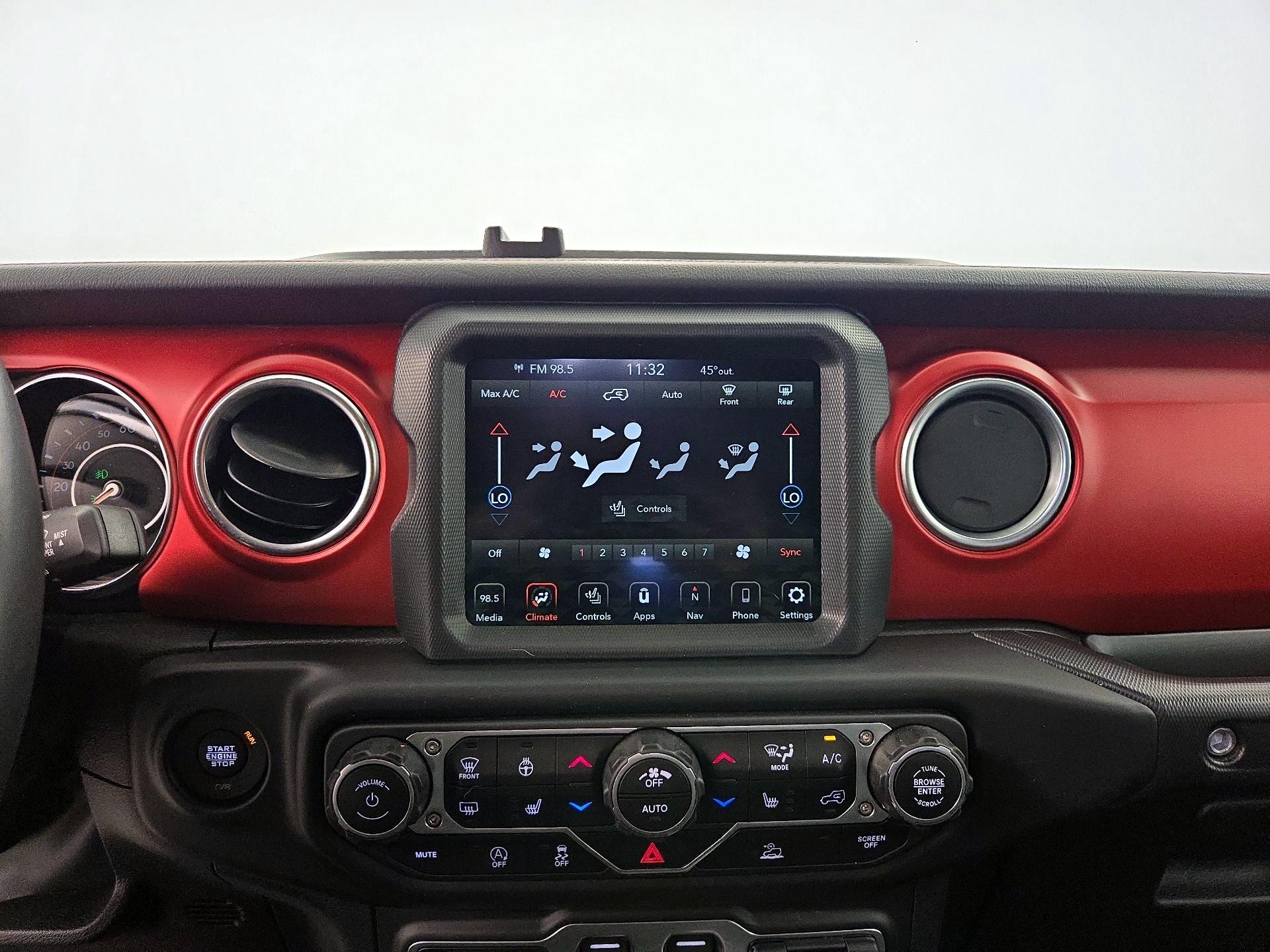 Thumbnail: 2023 Jeep Wrangler - 17