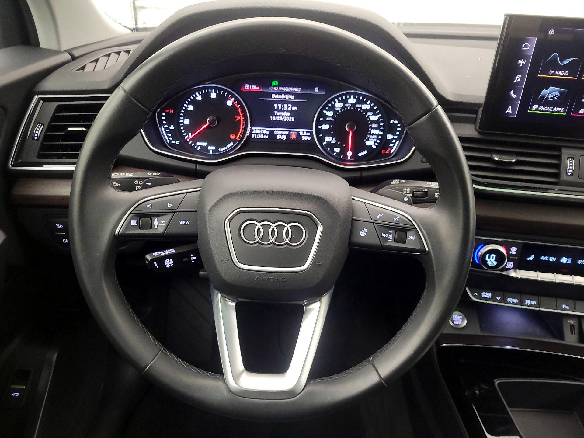 Thumbnail: 2023 Audi Q5 - 10