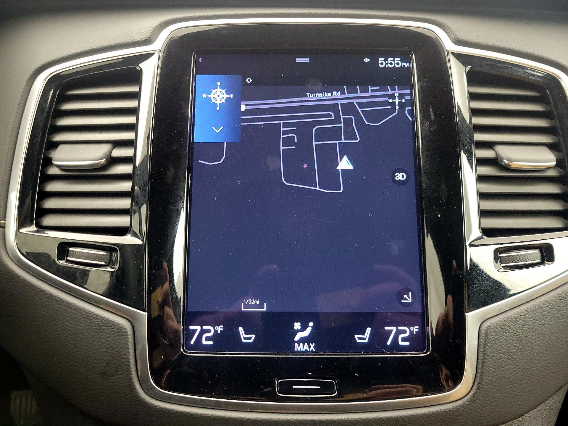 Thumbnail: 2022 Volvo XC90 - 14