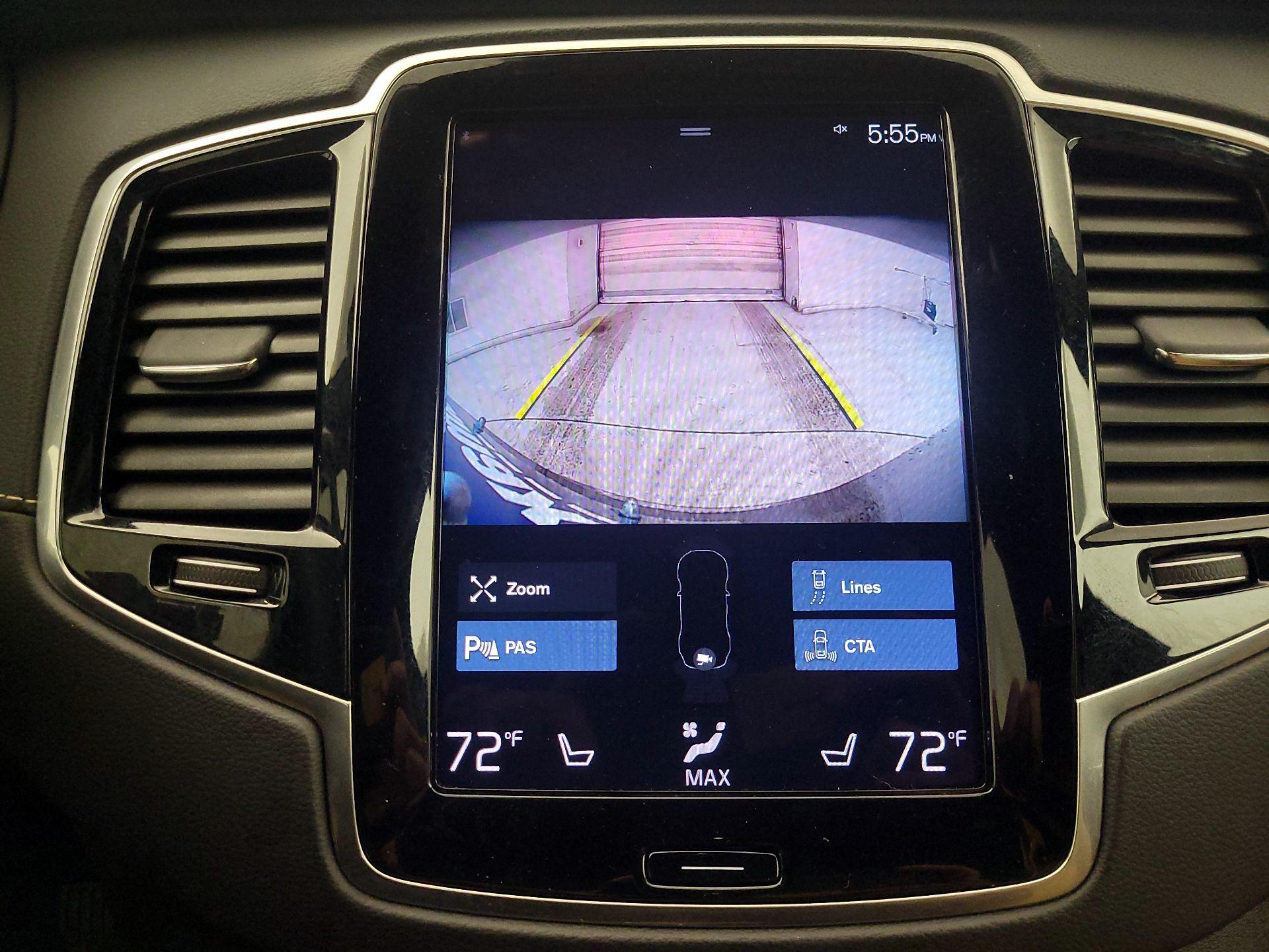 Thumbnail: 2022 Volvo XC90 - 15