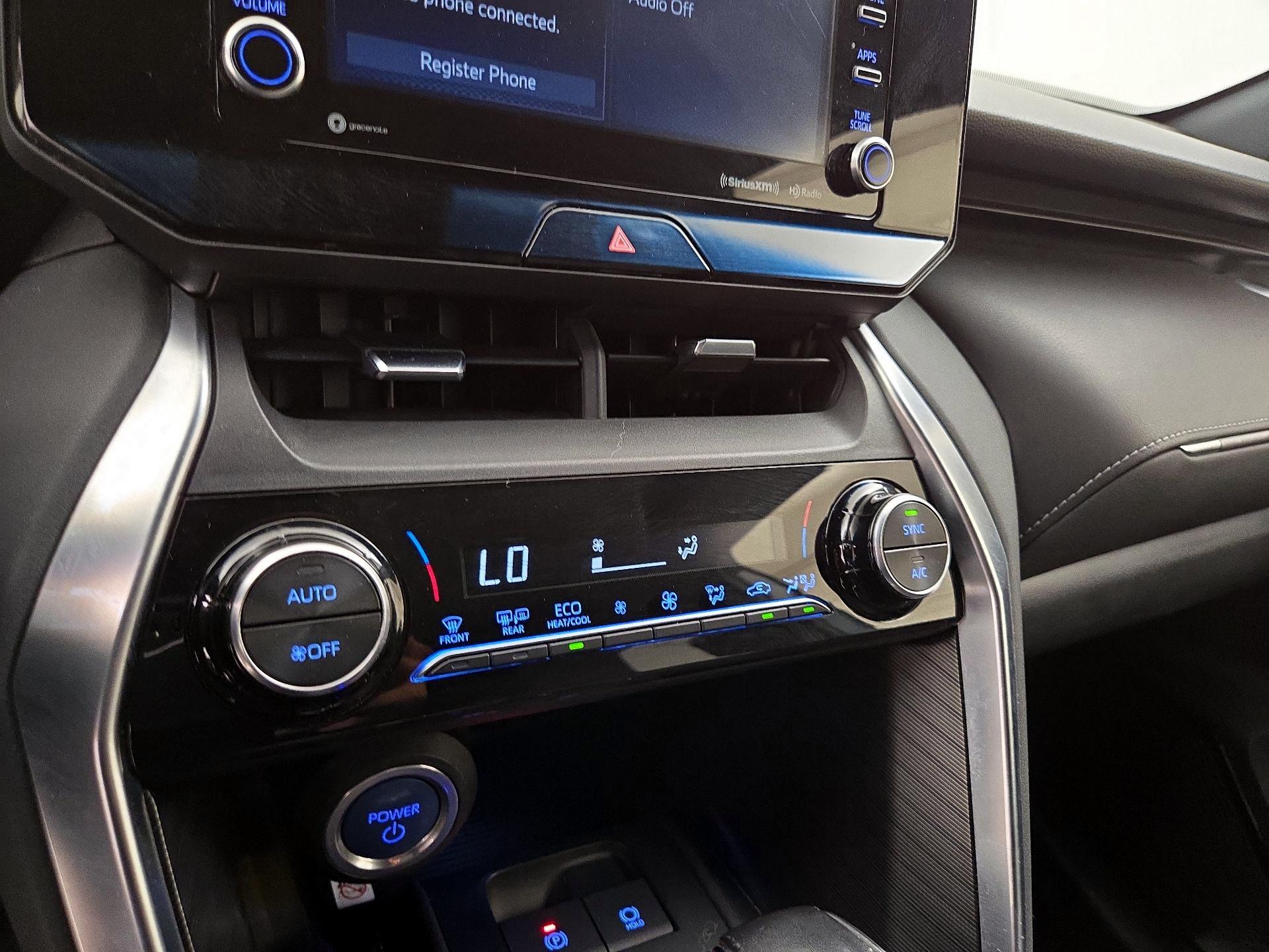 Thumbnail: 2022 Toyota Venza - 16