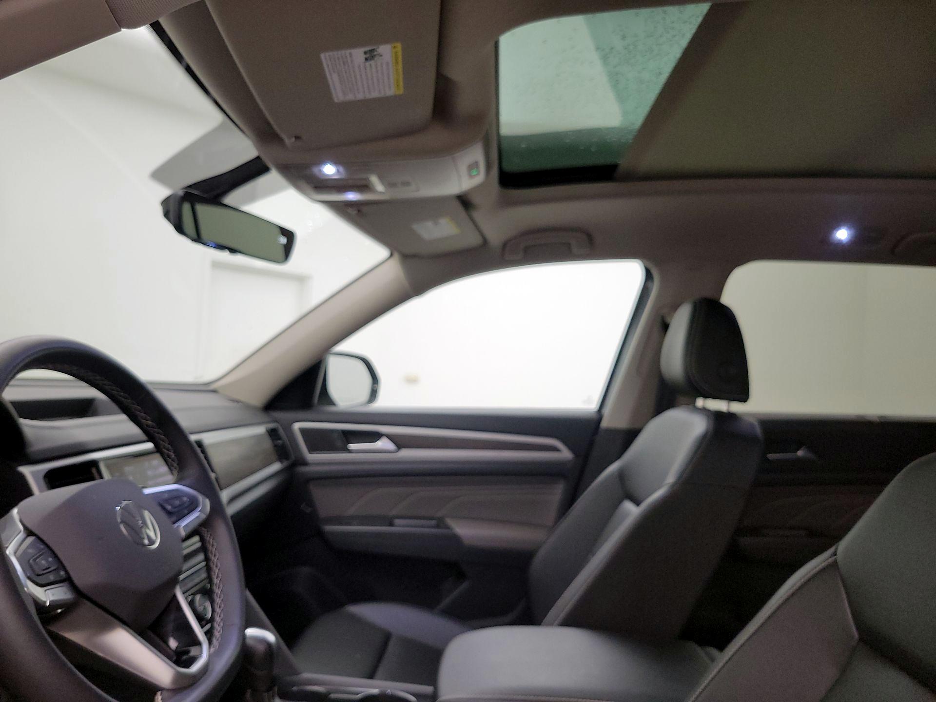Thumbnail: 2022 Volkswagen Atlas - 19