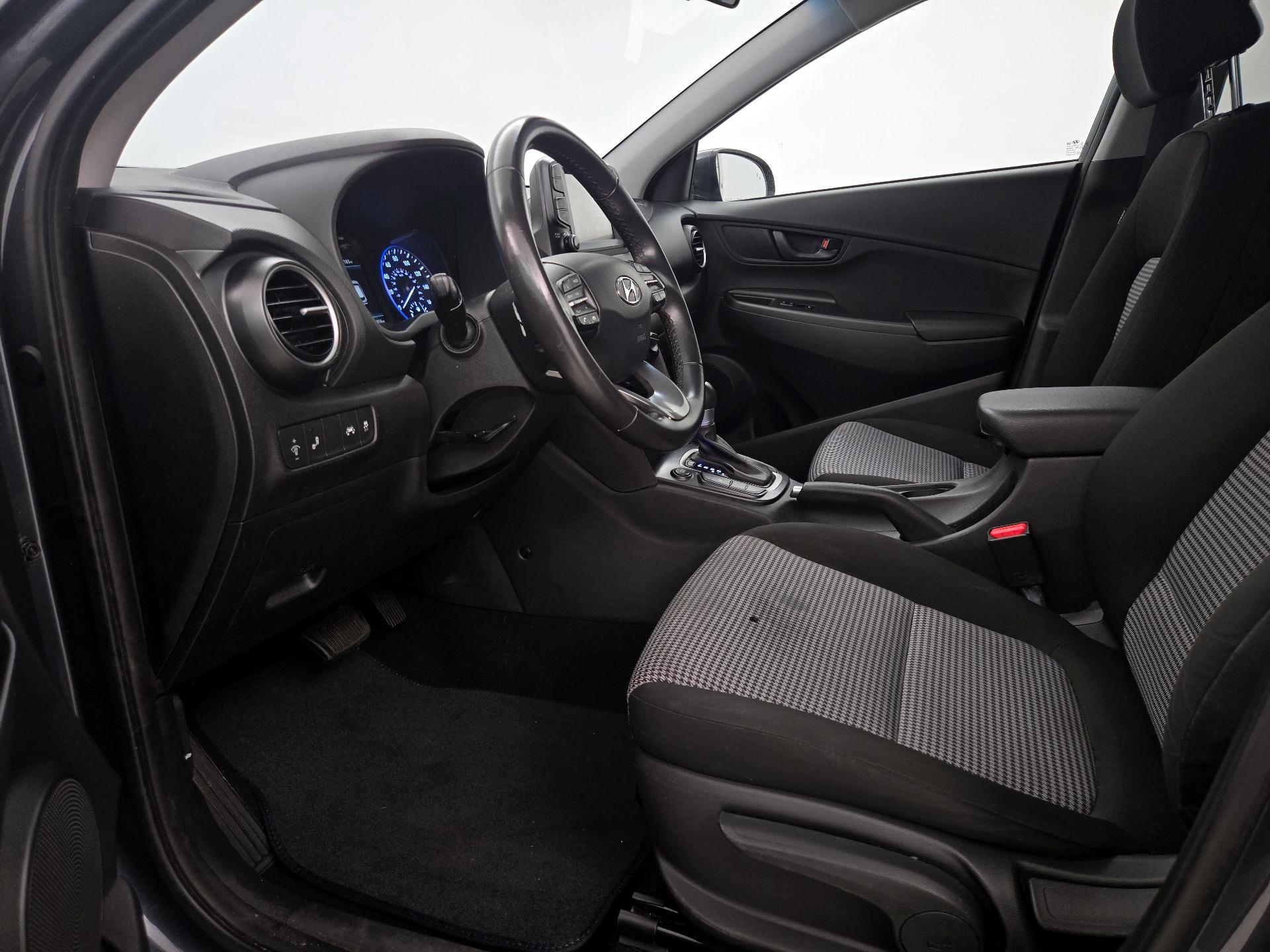 Thumbnail: 2021 Hyundai Kona - 11