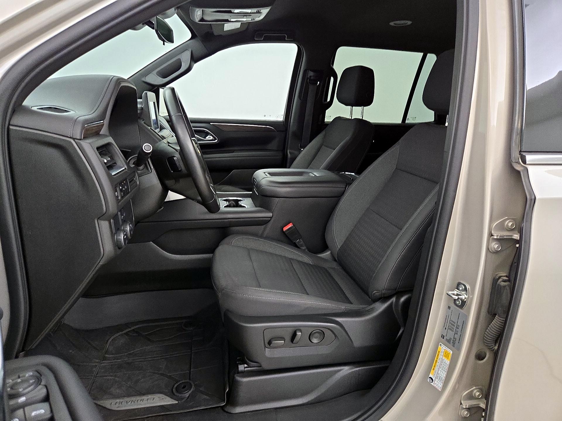 Thumbnail: 2023 Chevrolet Tahoe - 11