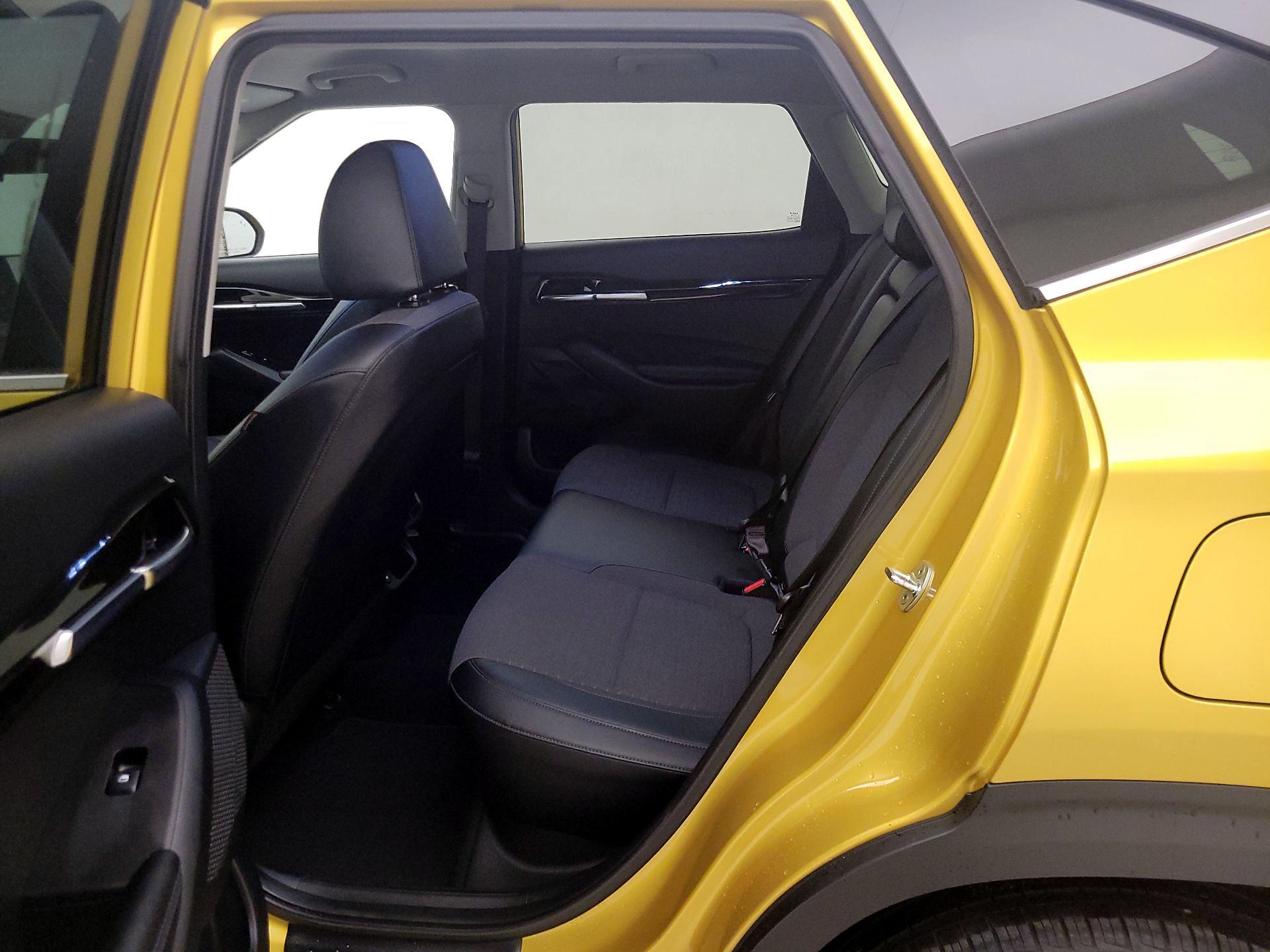 Thumbnail: 2023 Kia Seltos - 20