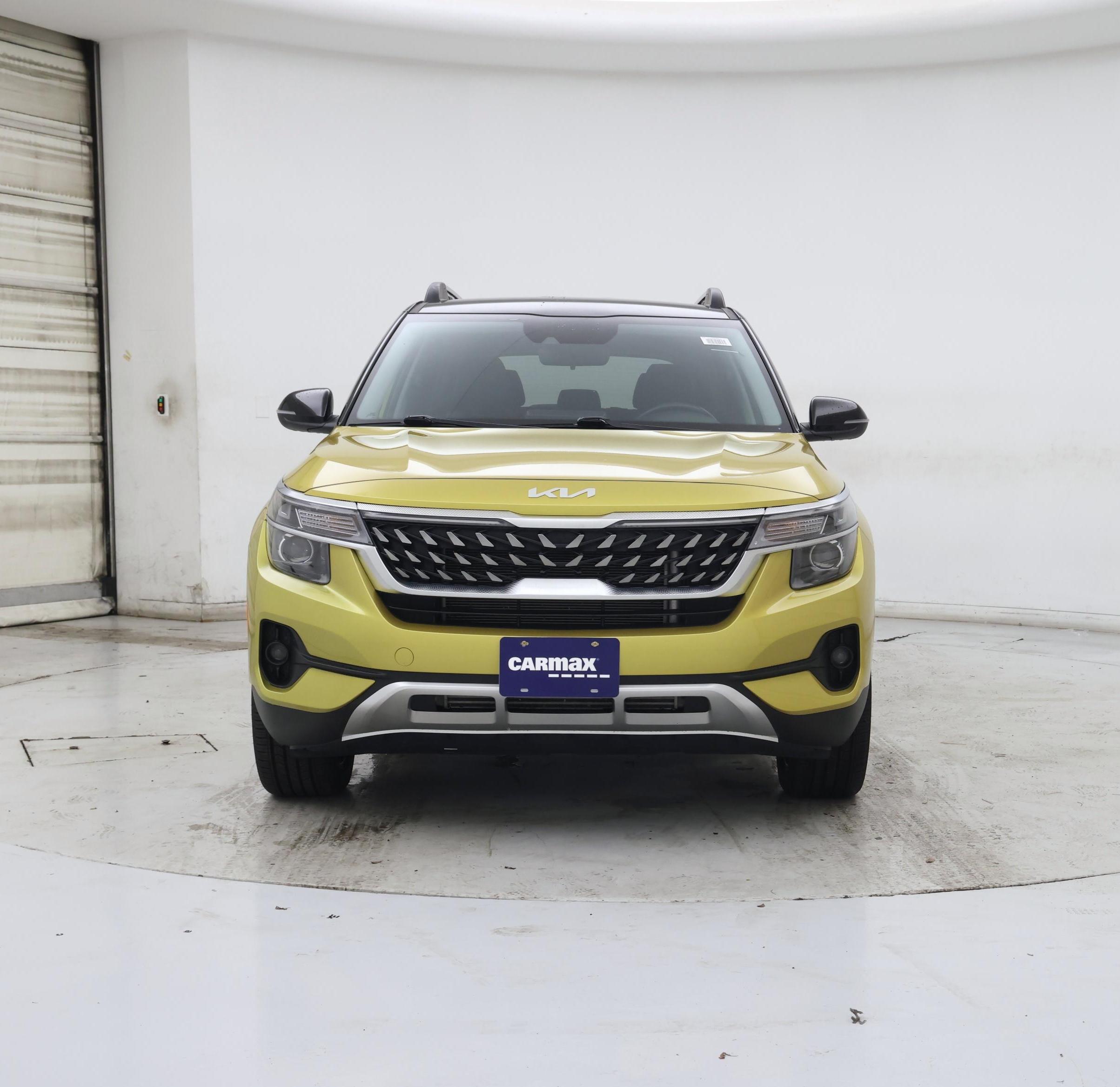 Thumbnail: 2023 Kia Seltos - 5