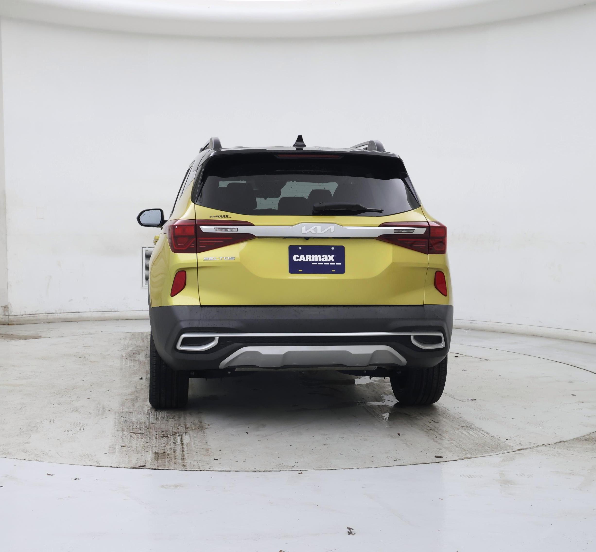 Thumbnail: 2023 Kia Seltos - 6