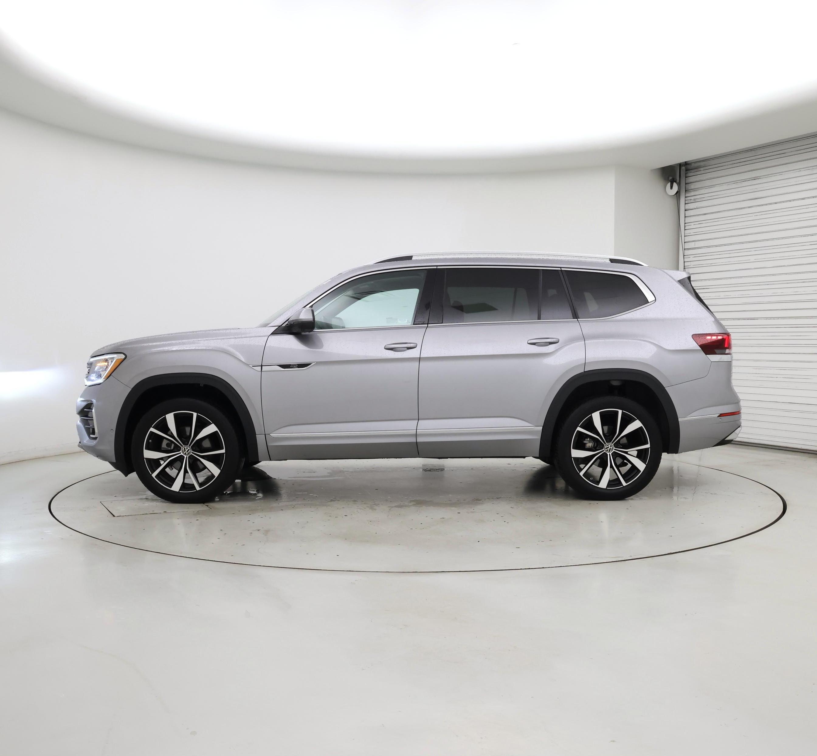 Thumbnail: 2024 Volkswagen Atlas - 3