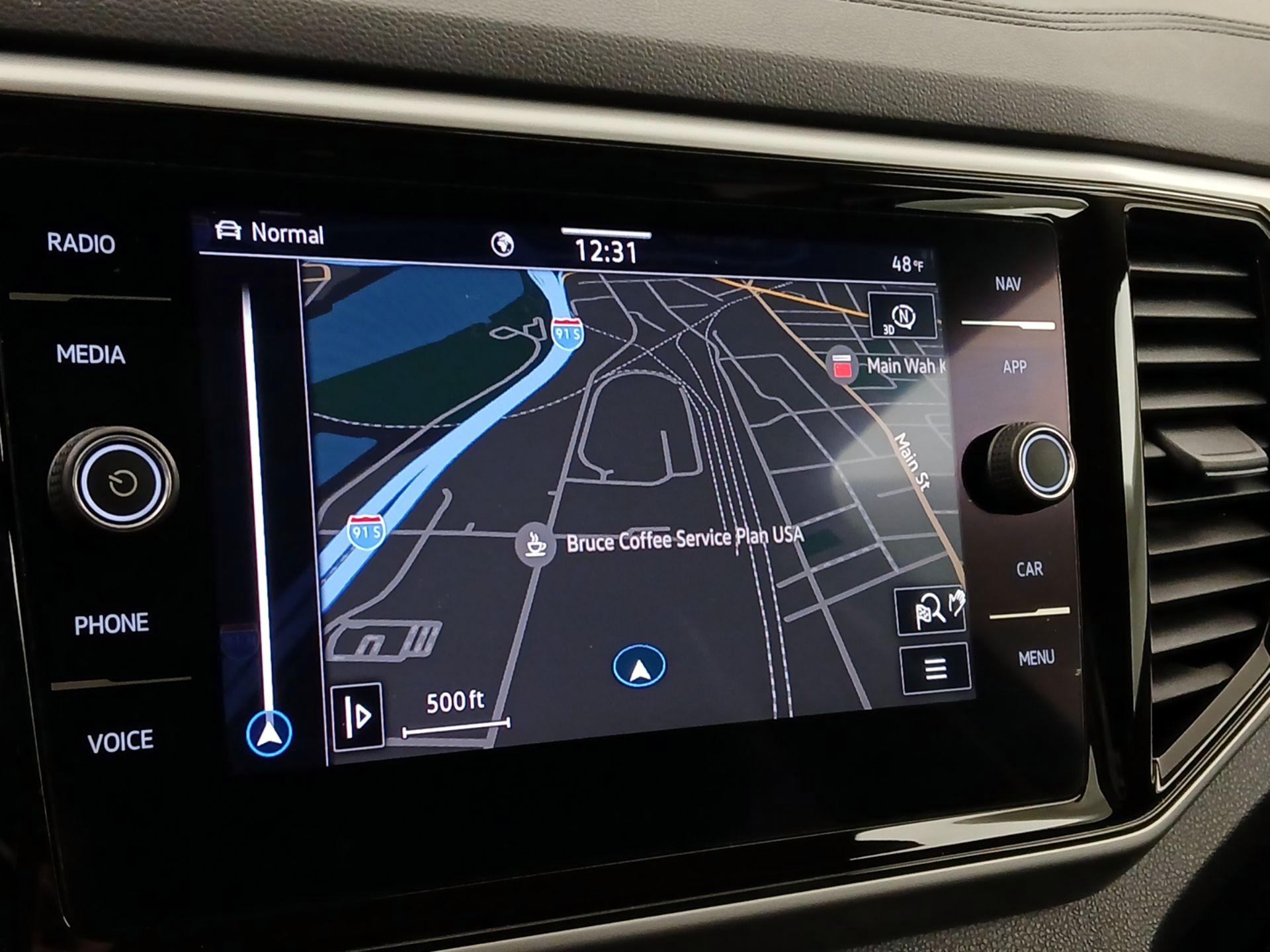 Thumbnail: 2022 Volkswagen Atlas - 14