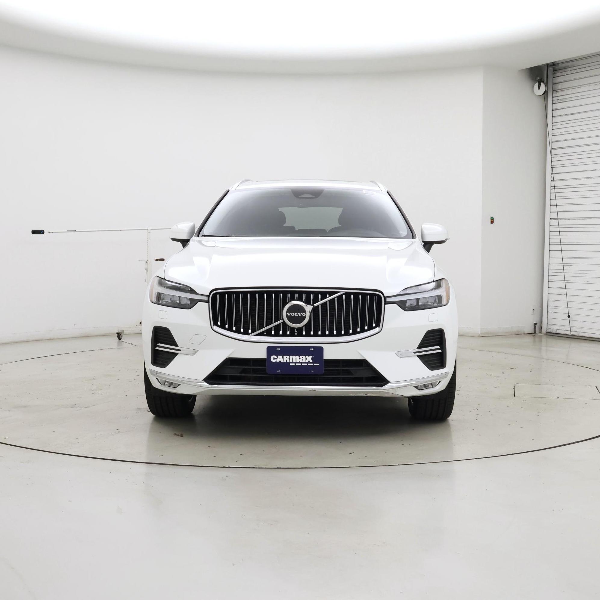 Thumbnail: 2022 Volvo XC60 - 5