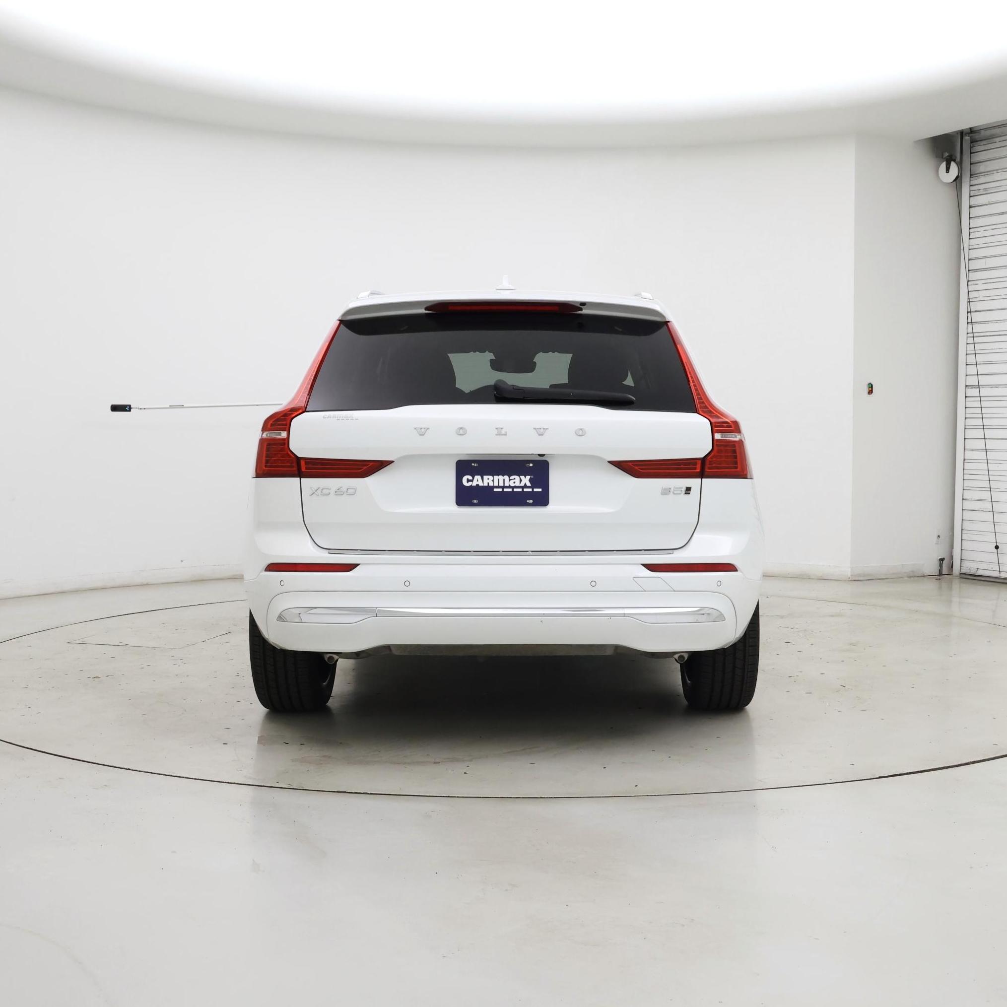 Thumbnail: 2022 Volvo XC60 - 6