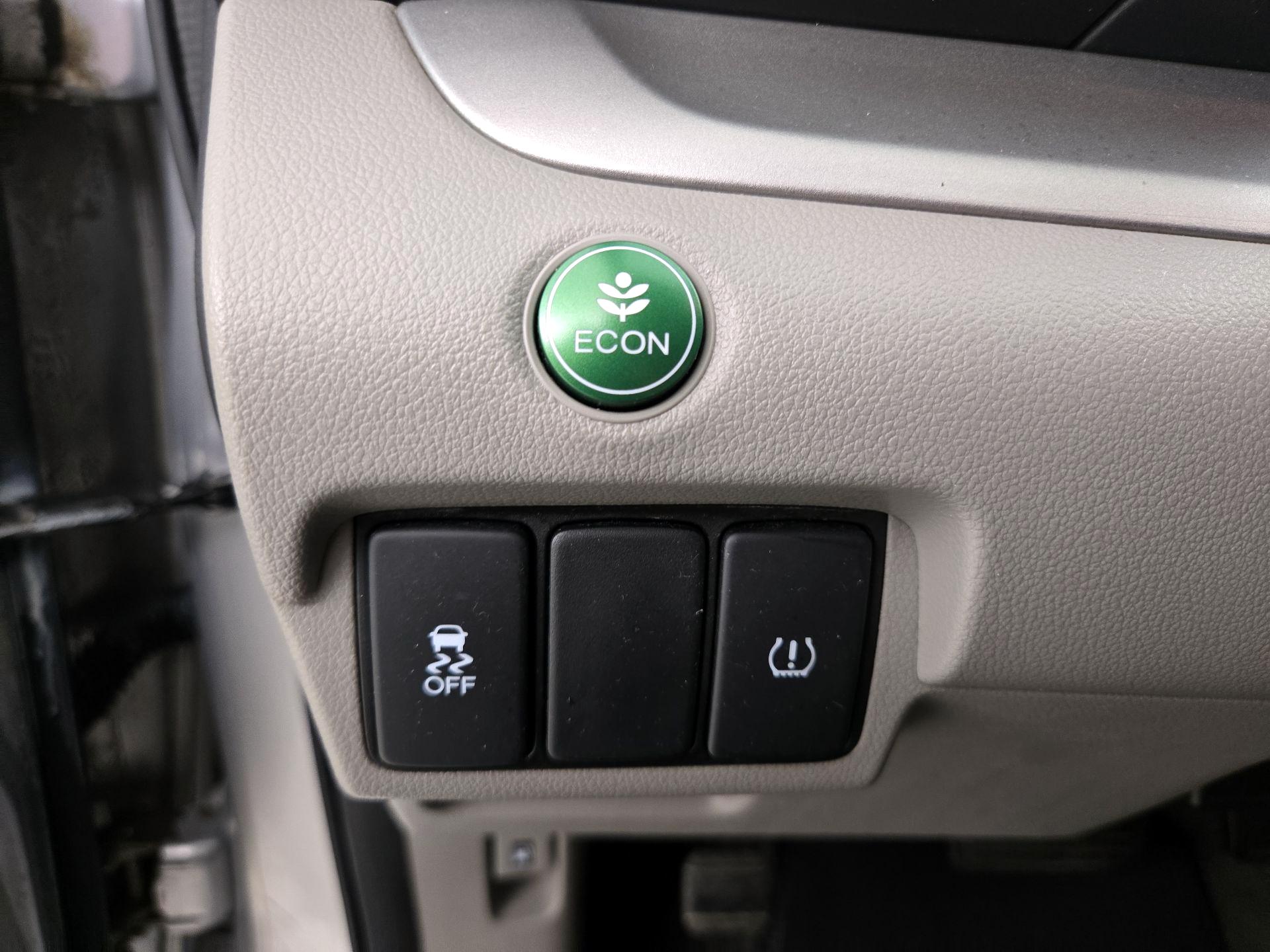 Thumbnail: 2014 Honda CR-V - 13