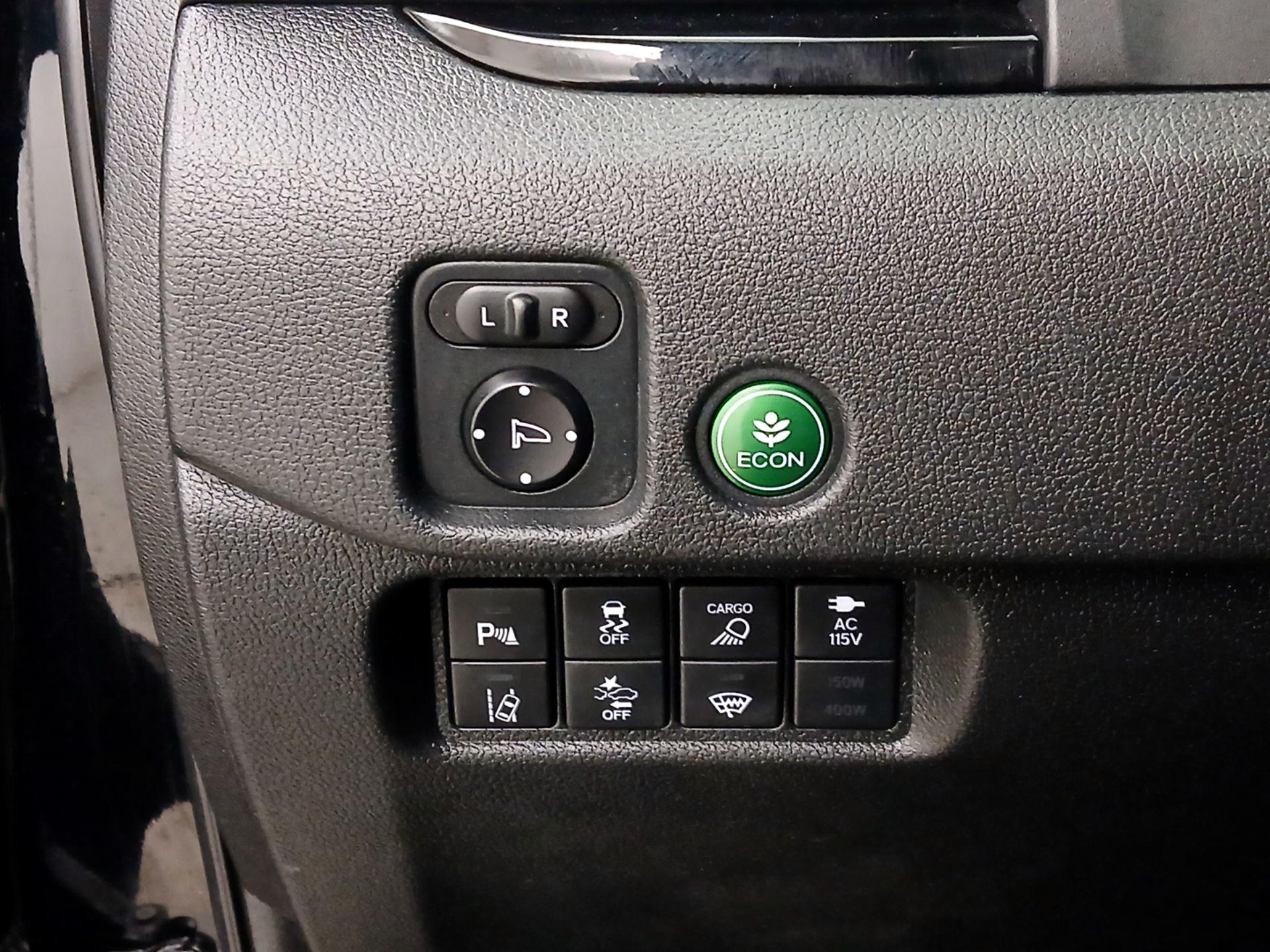 Thumbnail: 2022 Honda Ridgeline - 13