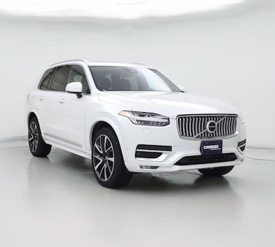 2023 Volvo XC90 B6 Plus
