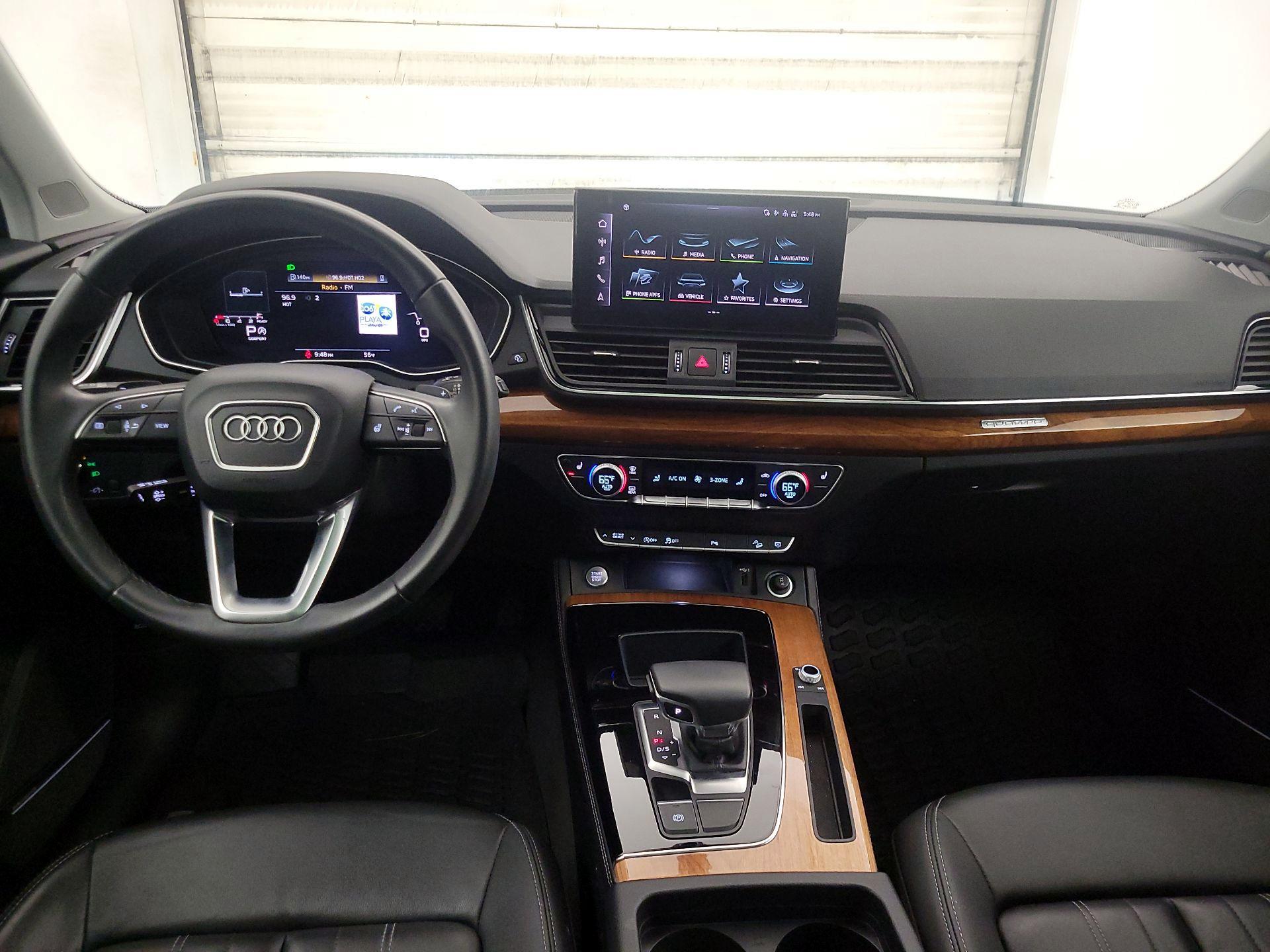 Thumbnail: 2023 Audi Q5 - 9