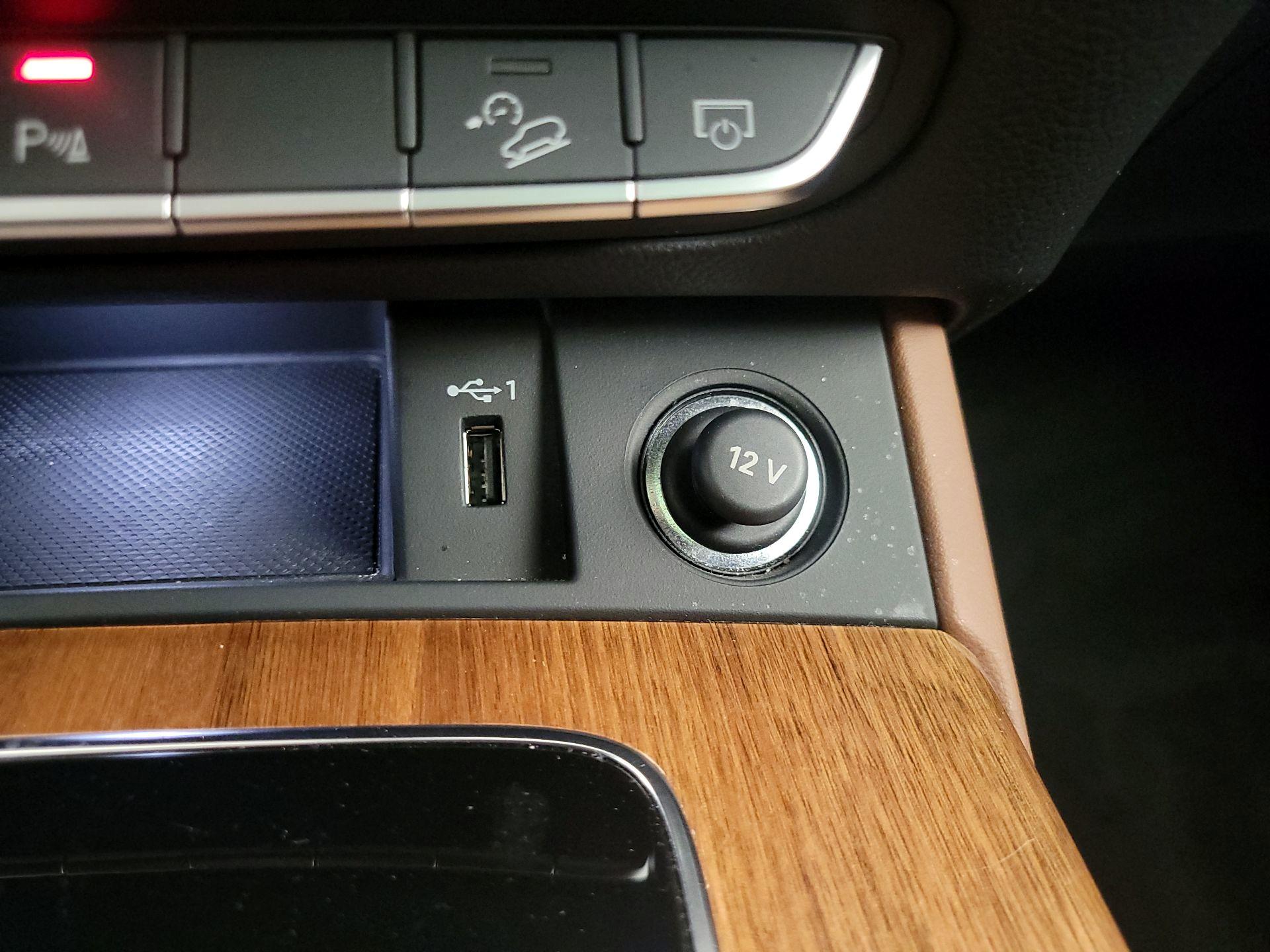 Thumbnail: 2023 Audi Q5 - 18