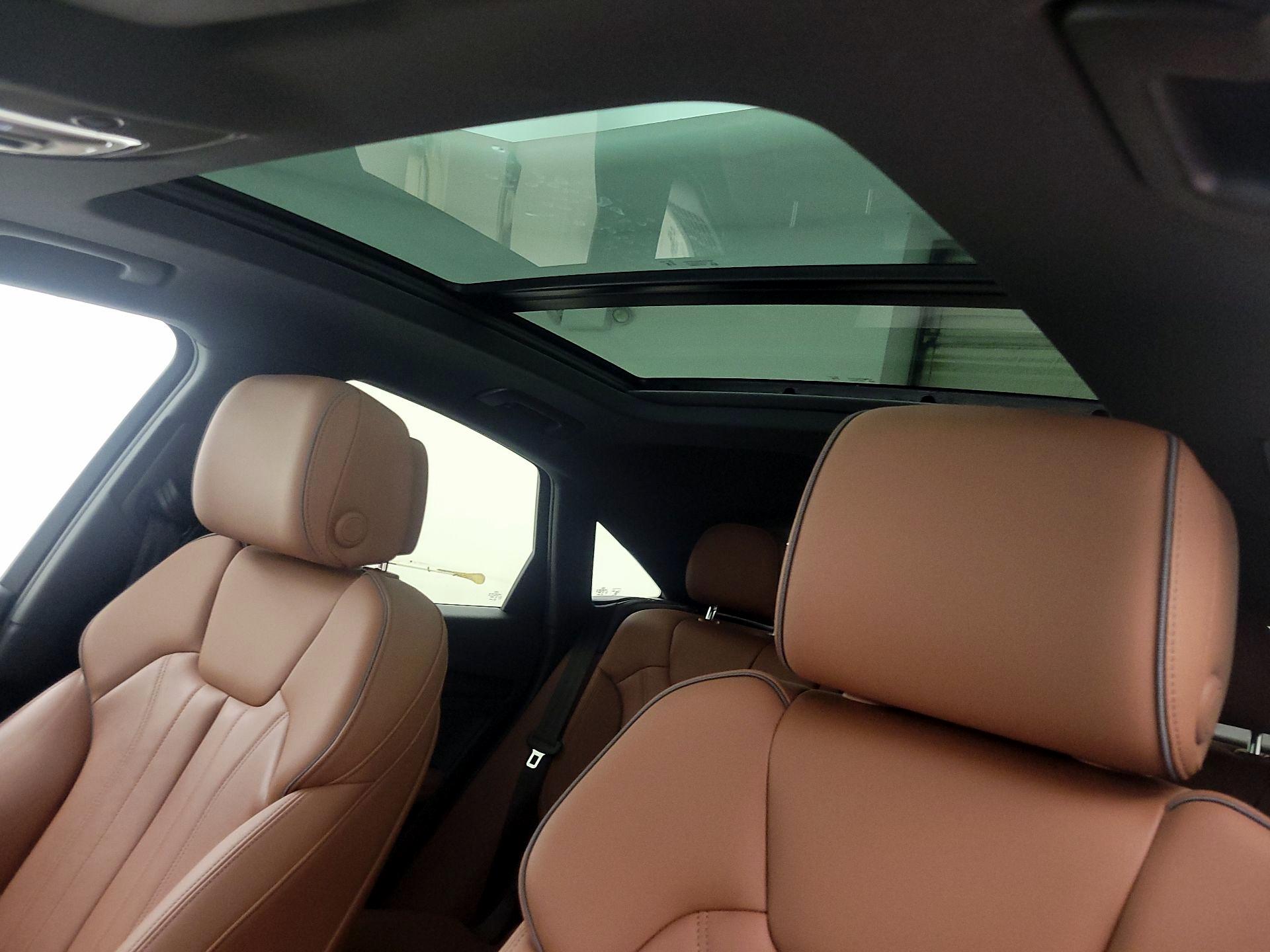 Thumbnail: 2023 Audi Q5 - 20