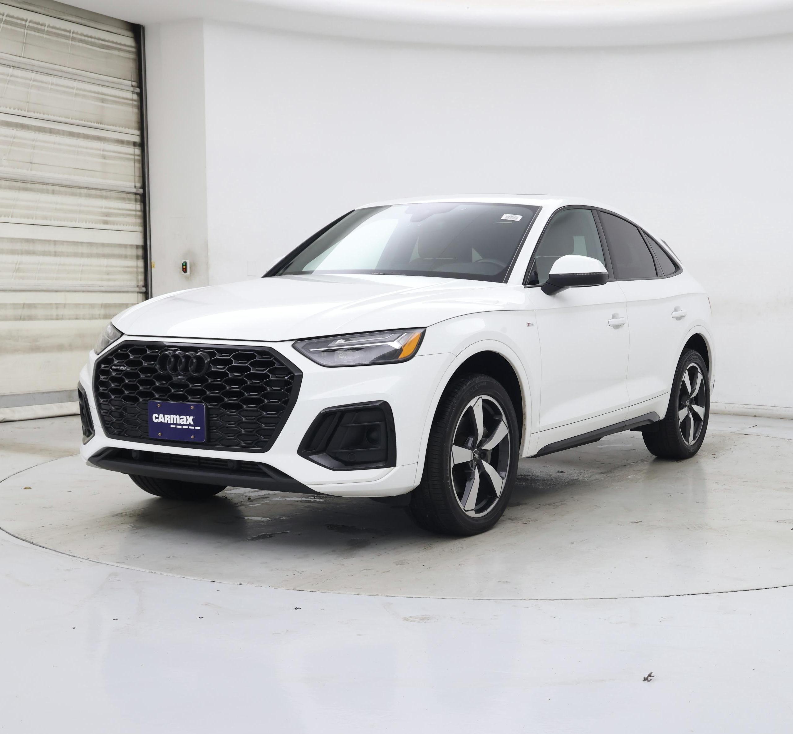 Thumbnail: 2023 Audi Q5 - 4