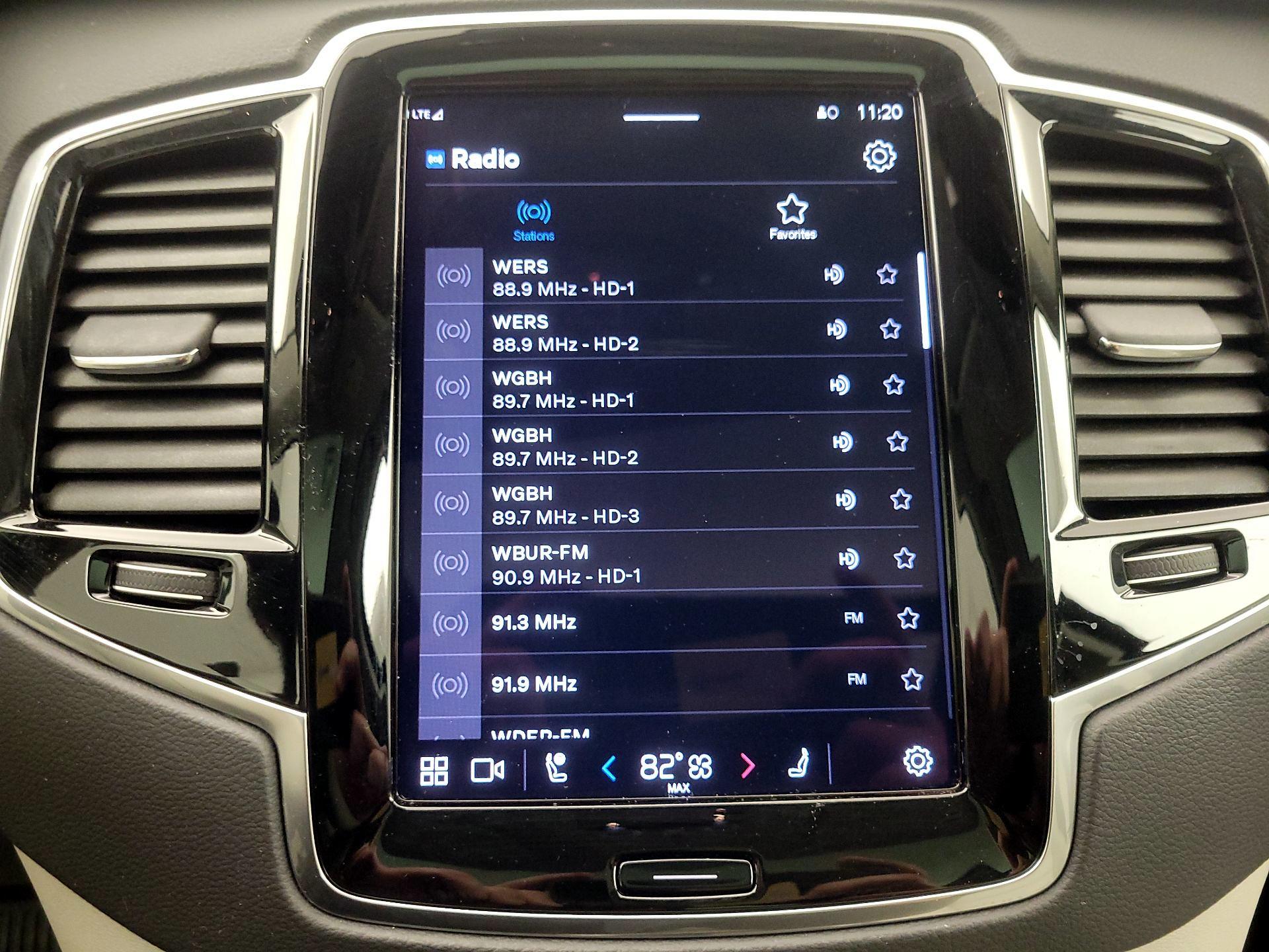 Thumbnail: 2023 Volvo XC90 - 16