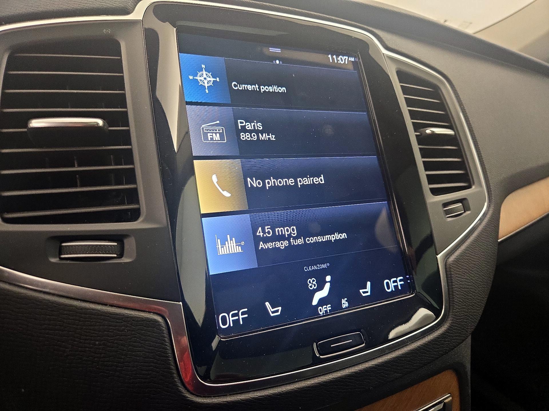 Thumbnail: 2022 Volvo XC90 - 16