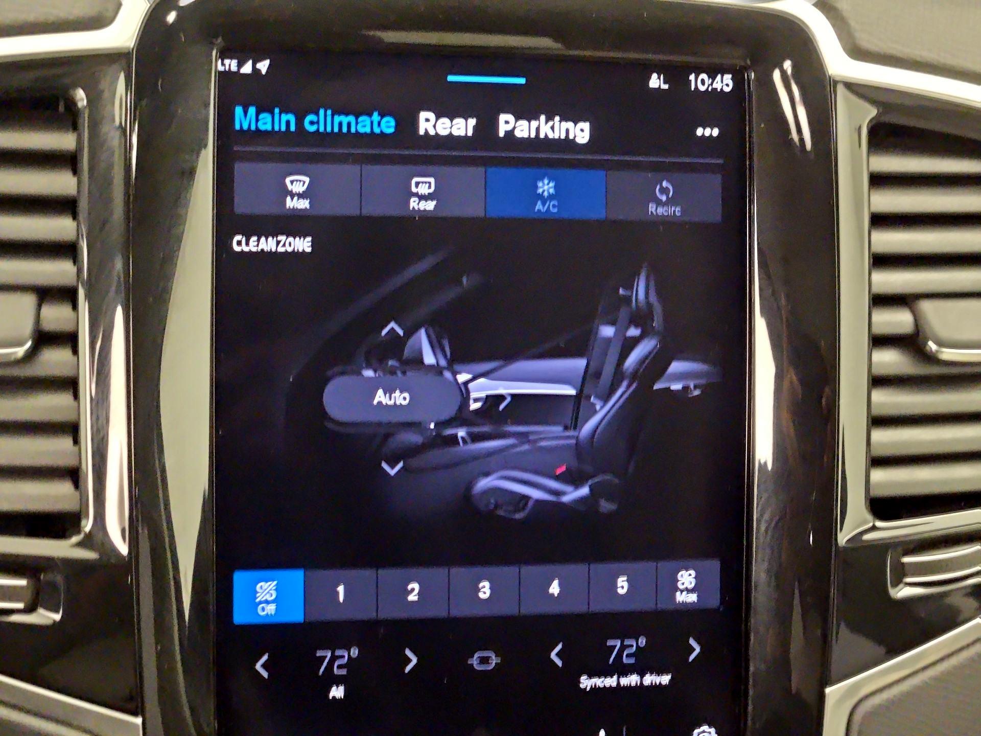 Thumbnail: 2023 Volvo XC90 - 17