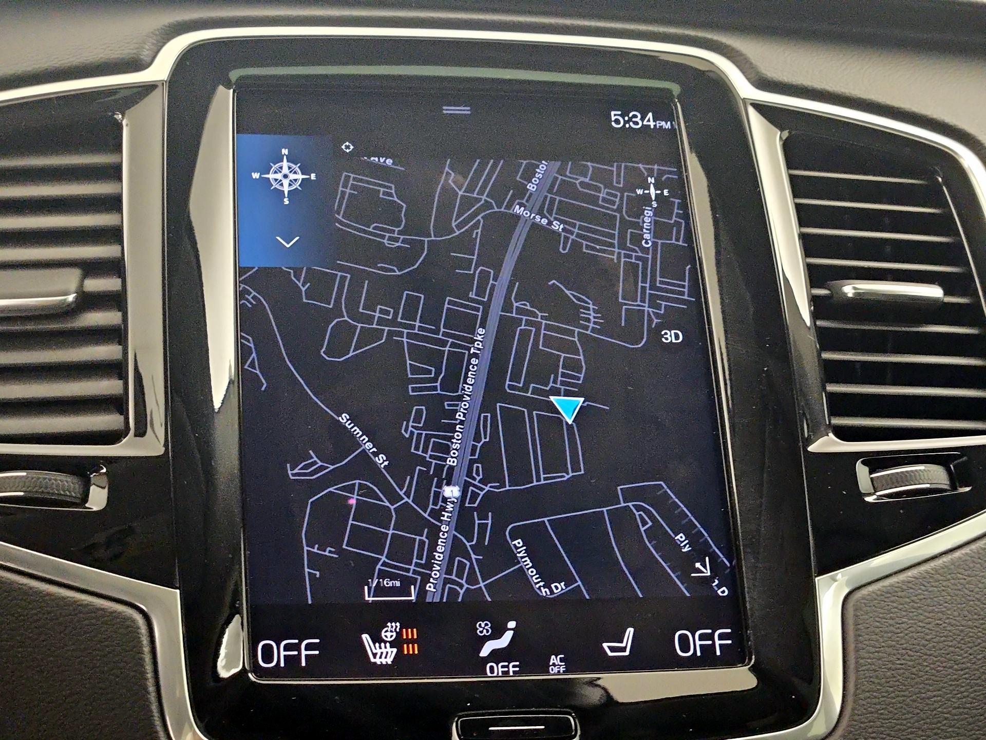 Thumbnail: 2022 Volvo XC90 - 14