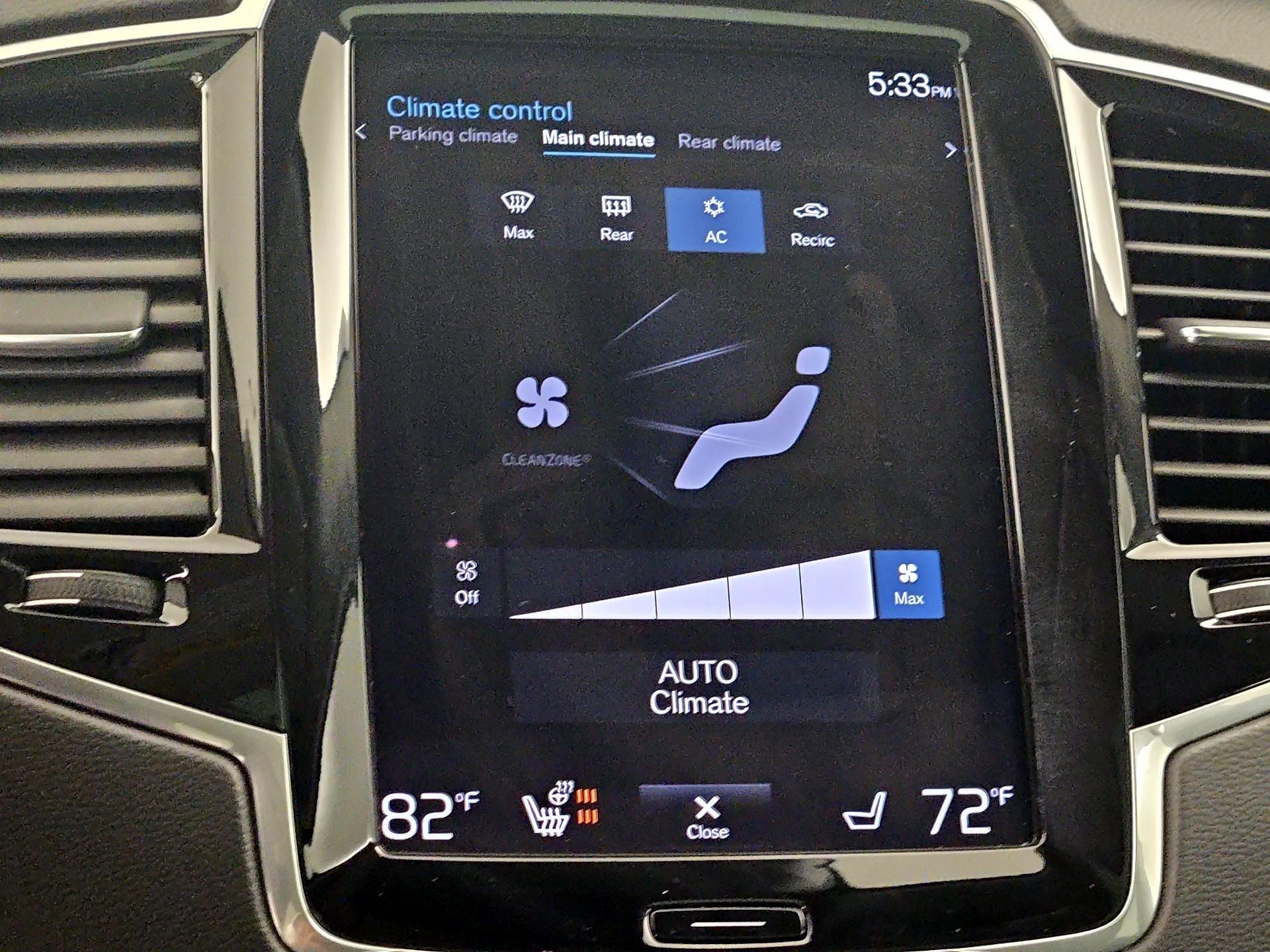 Thumbnail: 2022 Volvo XC90 - 17