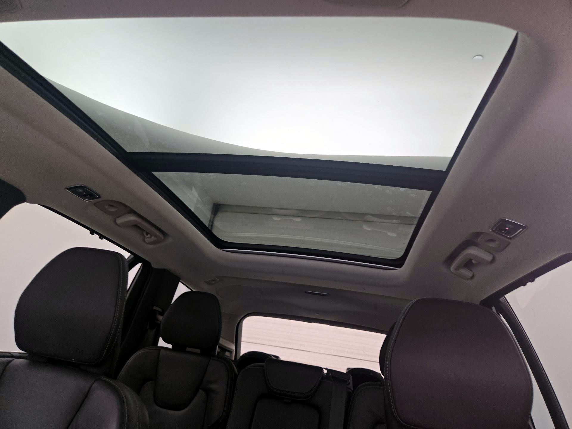 Thumbnail: 2022 Volvo XC90 - 20