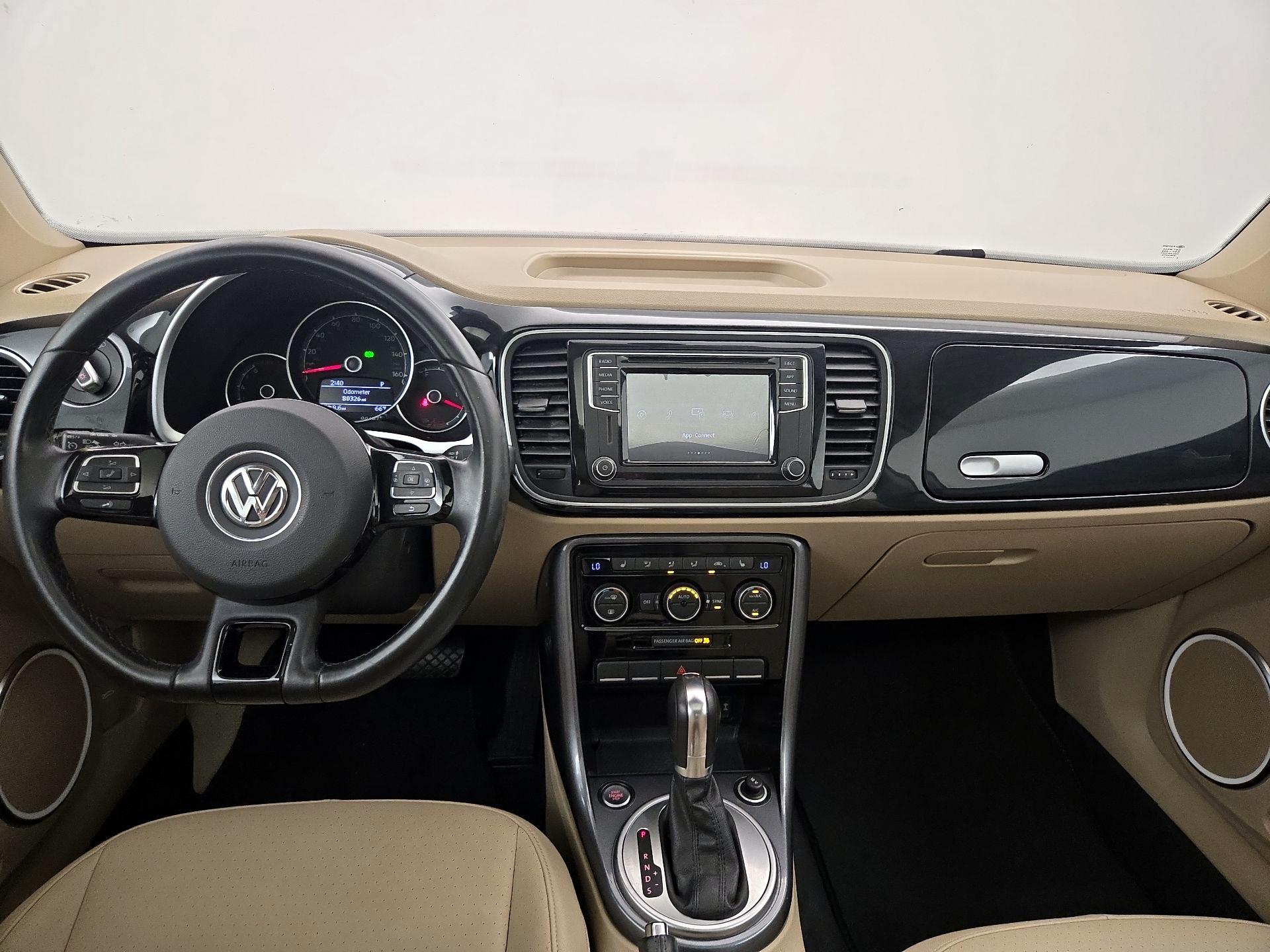 Thumbnail: 2019 Volkswagen Beetle - 9