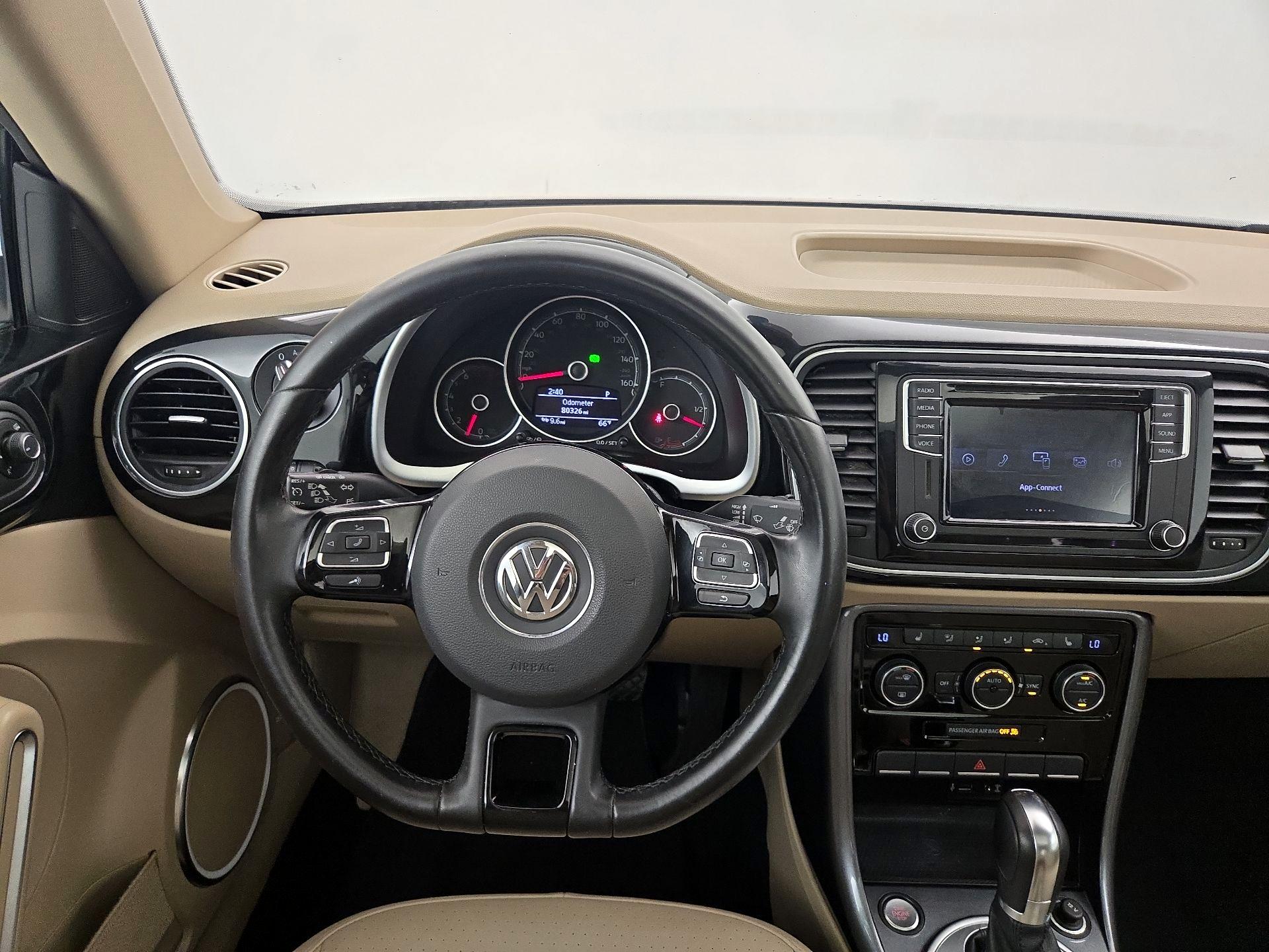 Thumbnail: 2019 Volkswagen Beetle - 10