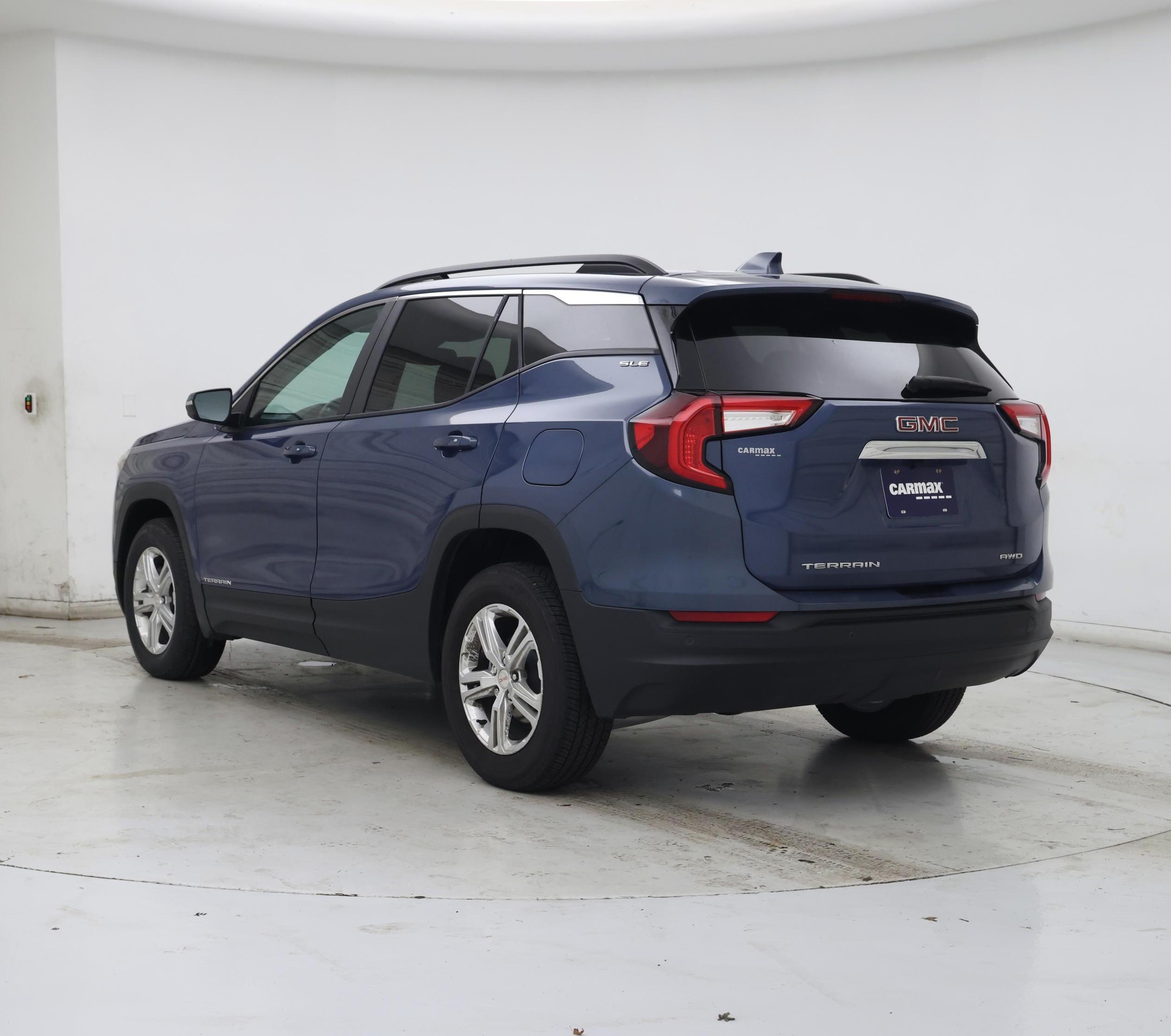 Thumbnail: 2024 GMC Terrain - 2