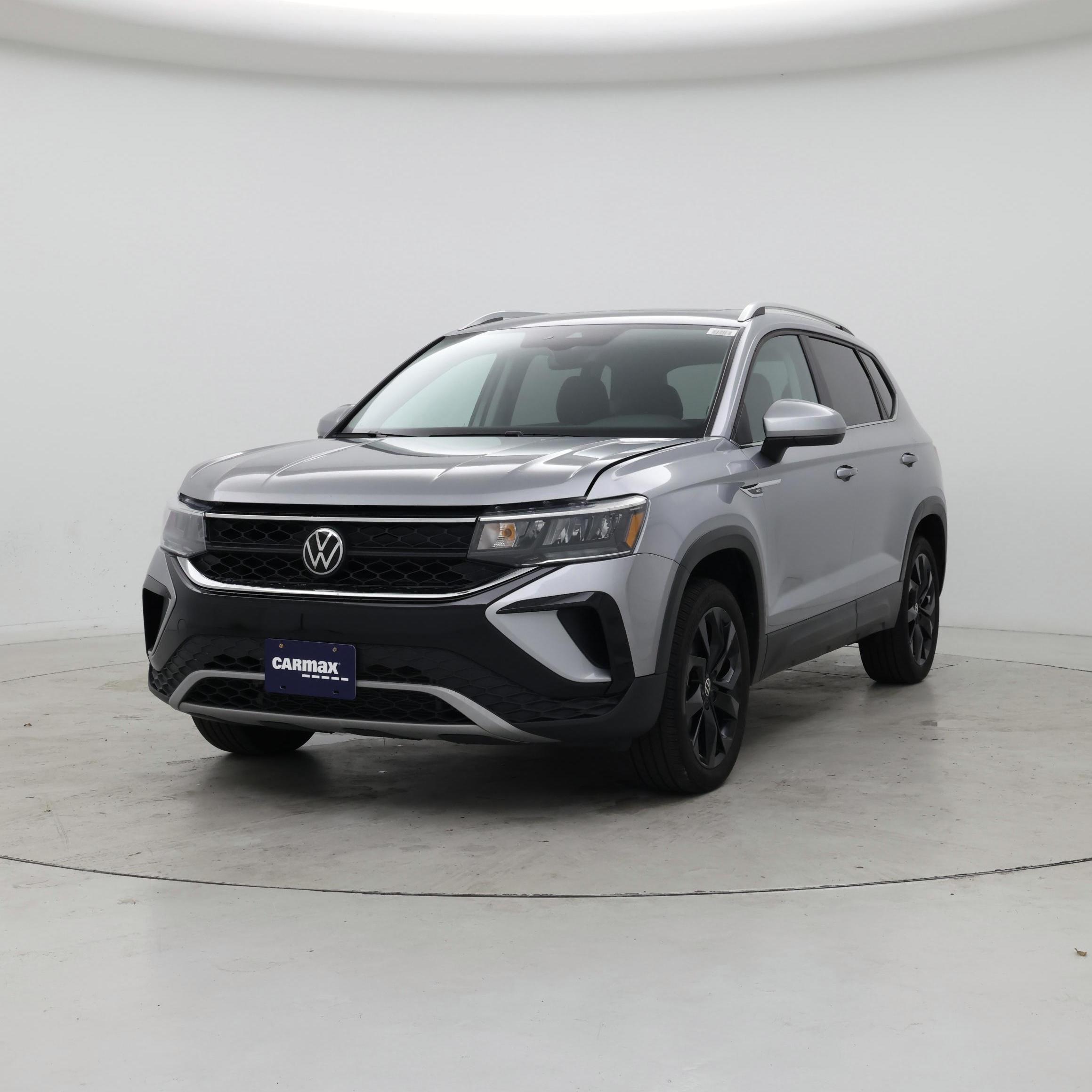 Thumbnail: 2023 Volkswagen Taos - 4