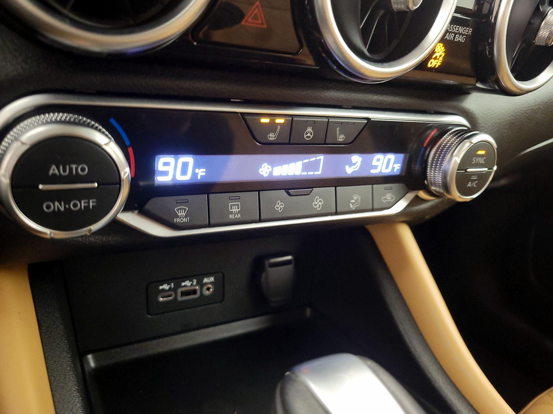 Thumbnail: 2022 Nissan Sentra - 16