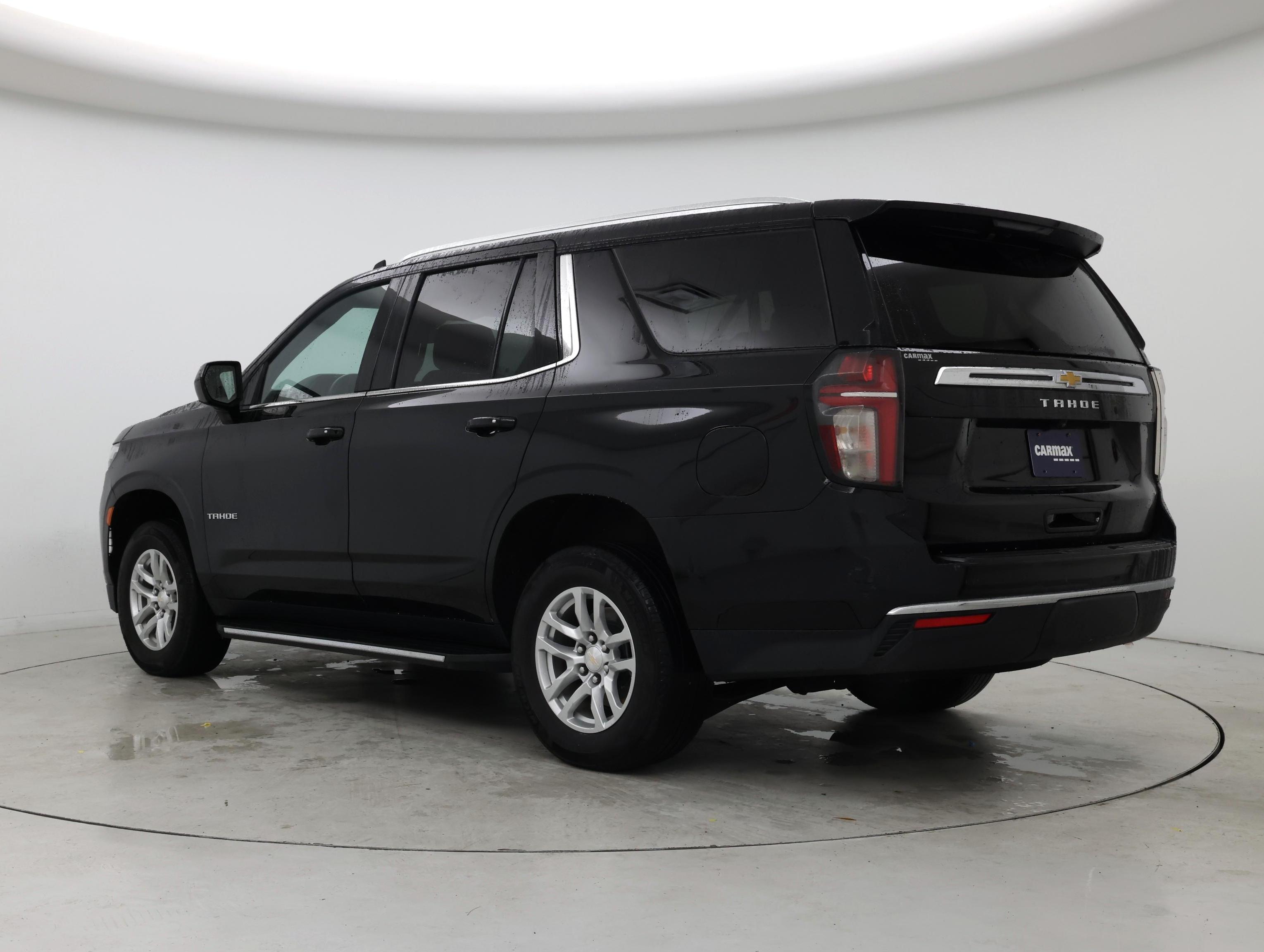 Thumbnail: 2023 Chevrolet Tahoe - 2