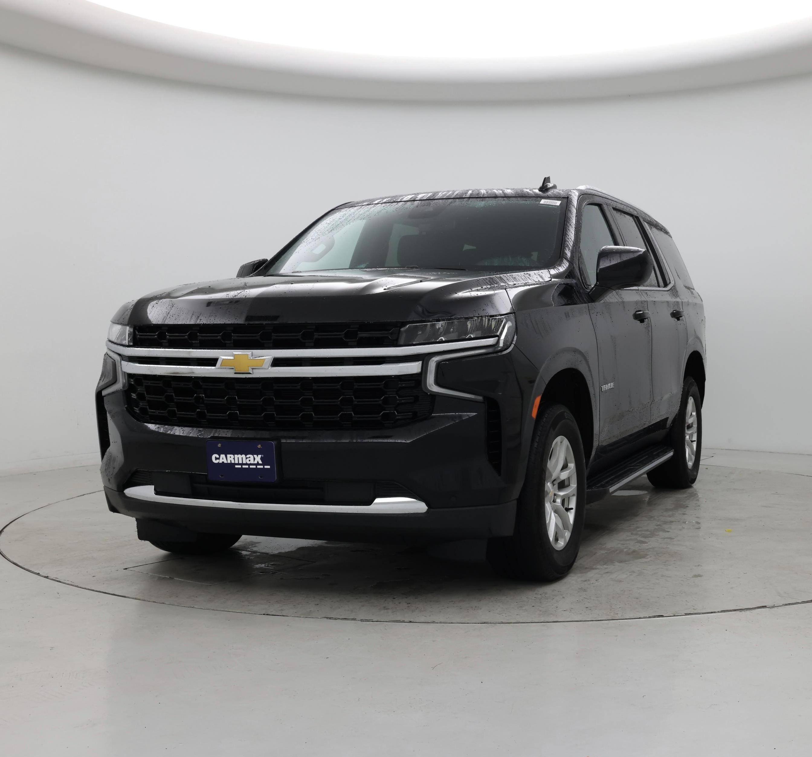 Thumbnail: 2023 Chevrolet Tahoe - 4