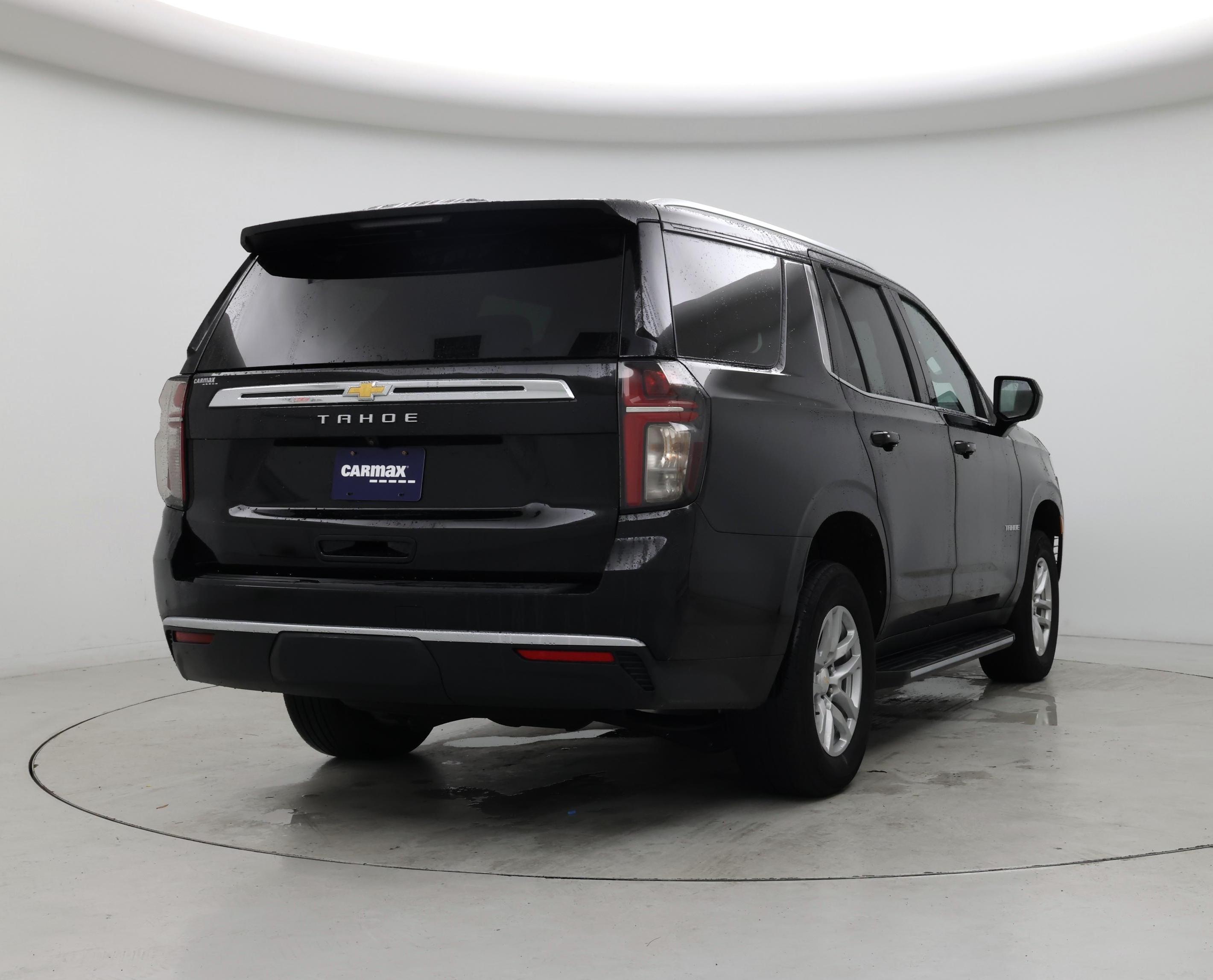 Thumbnail: 2023 Chevrolet Tahoe - 8