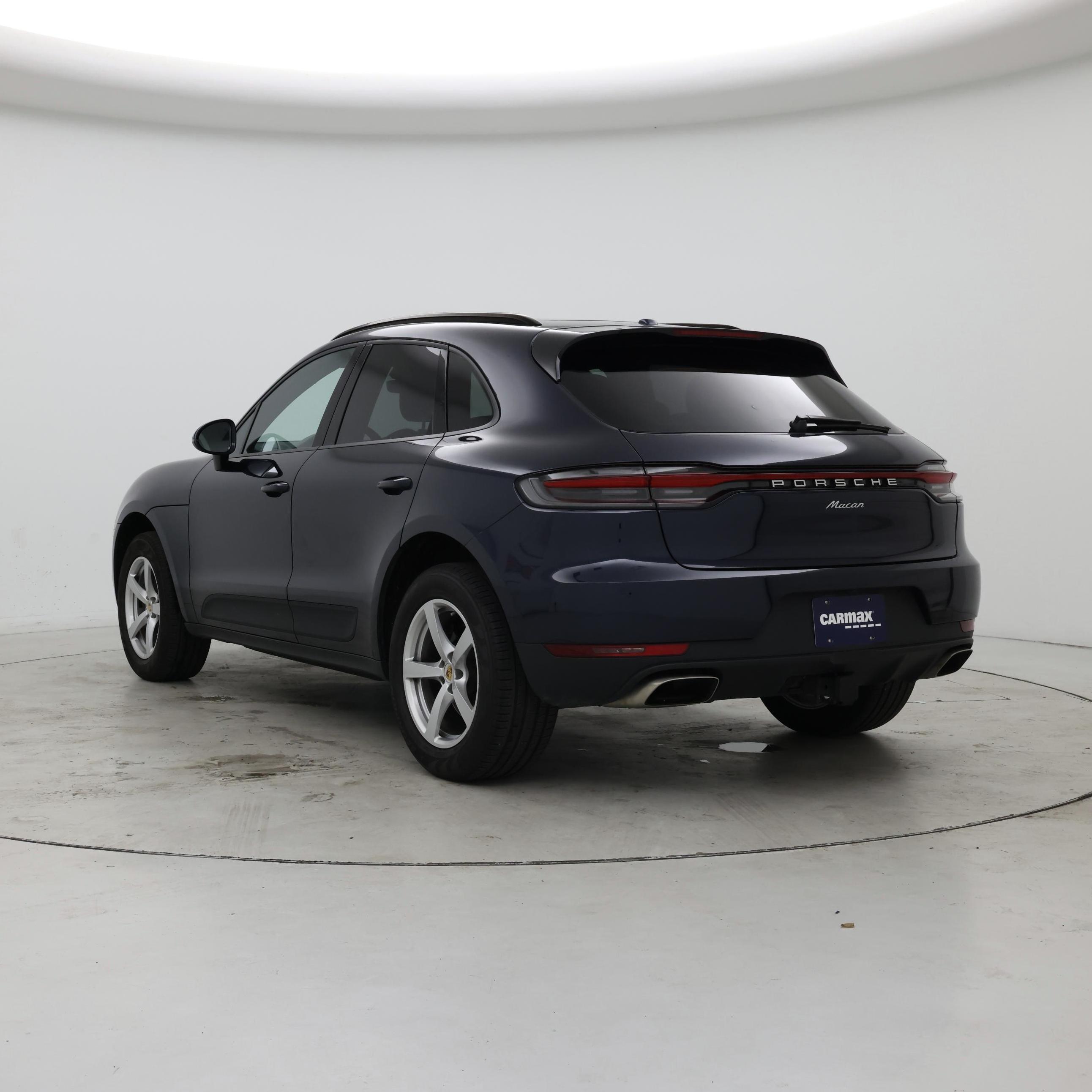 Thumbnail: 2020 Porsche Macan - 2