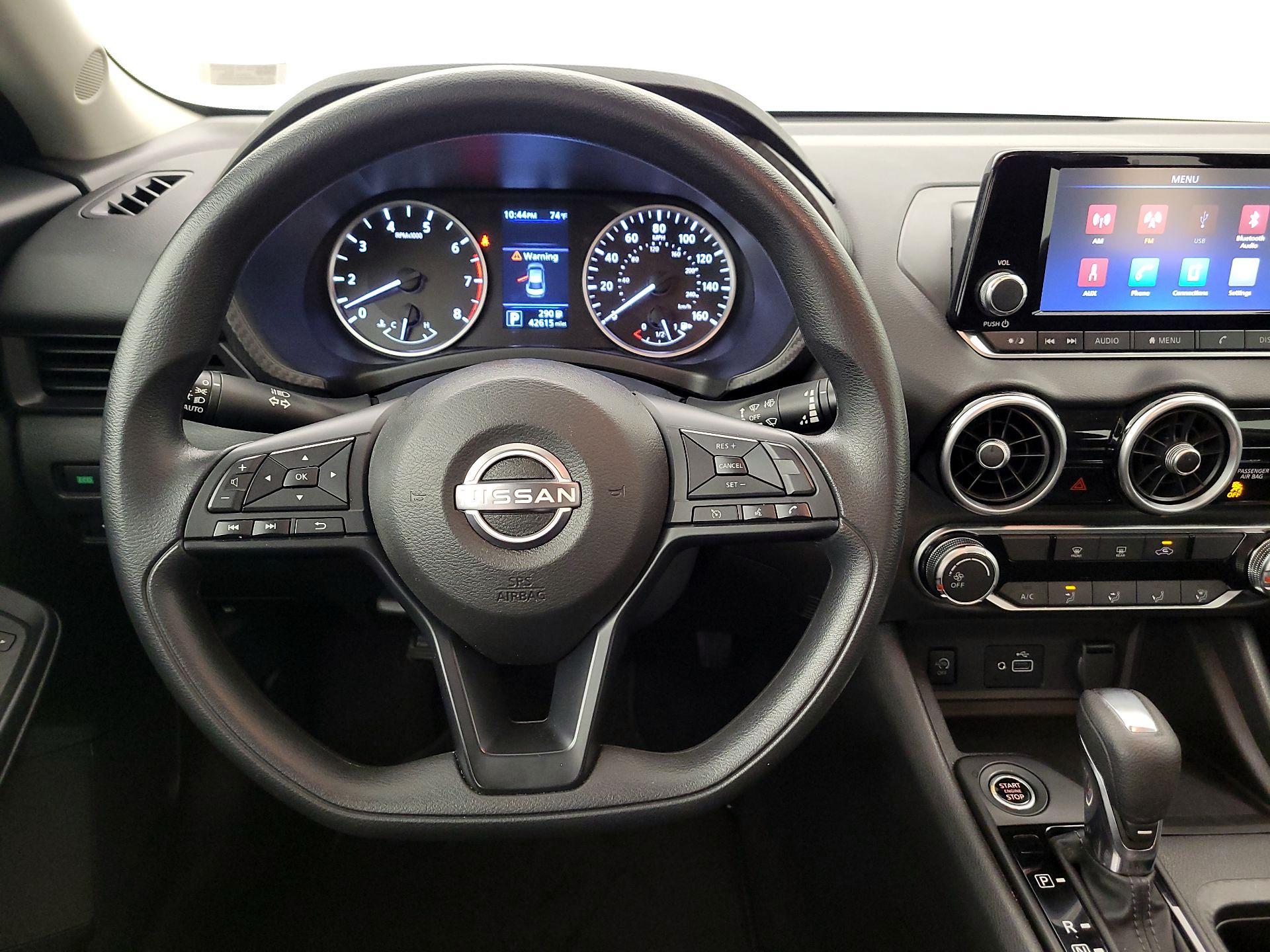 Thumbnail: 2024 Nissan Sentra - 10
