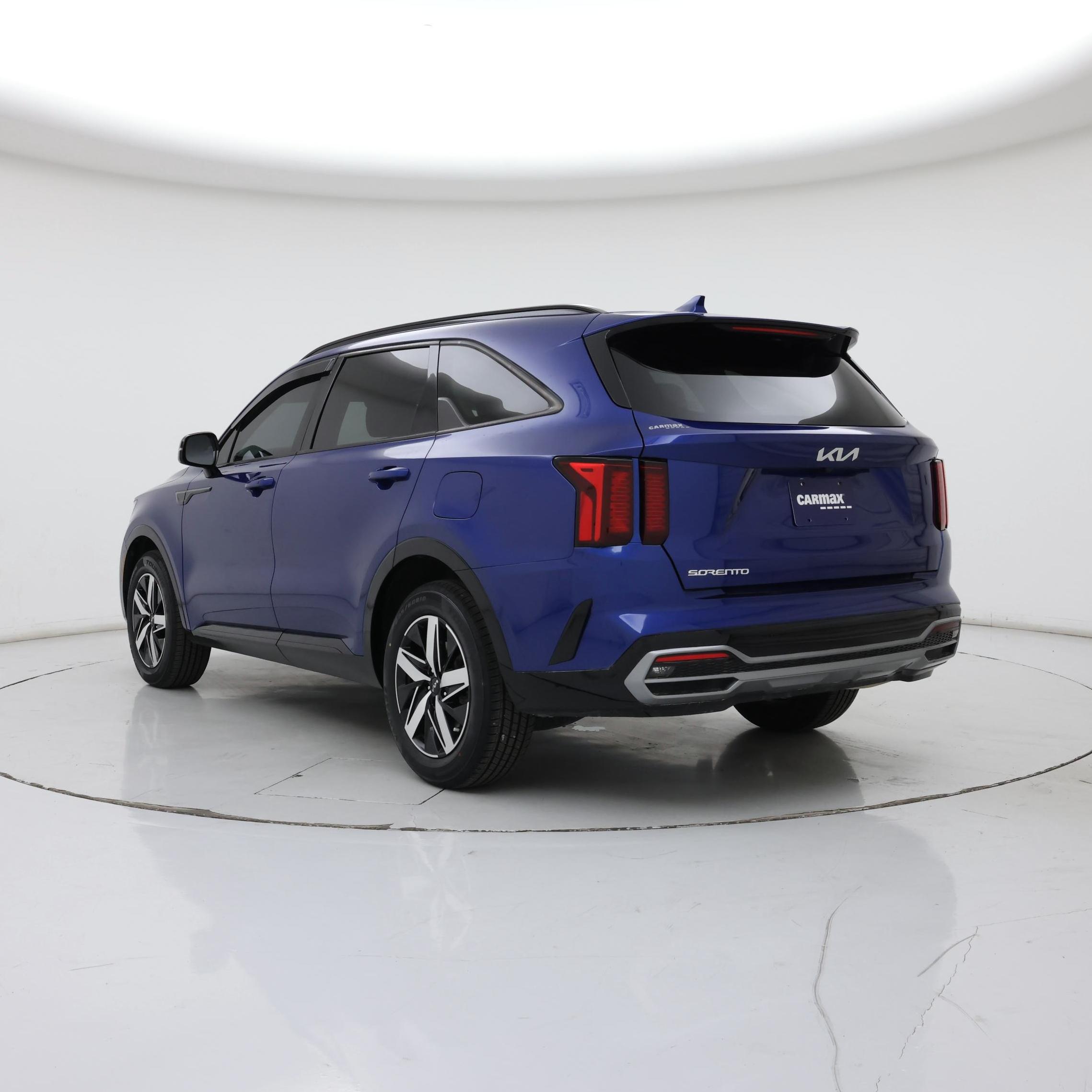 Thumbnail: 2023 Kia Sorento - 2