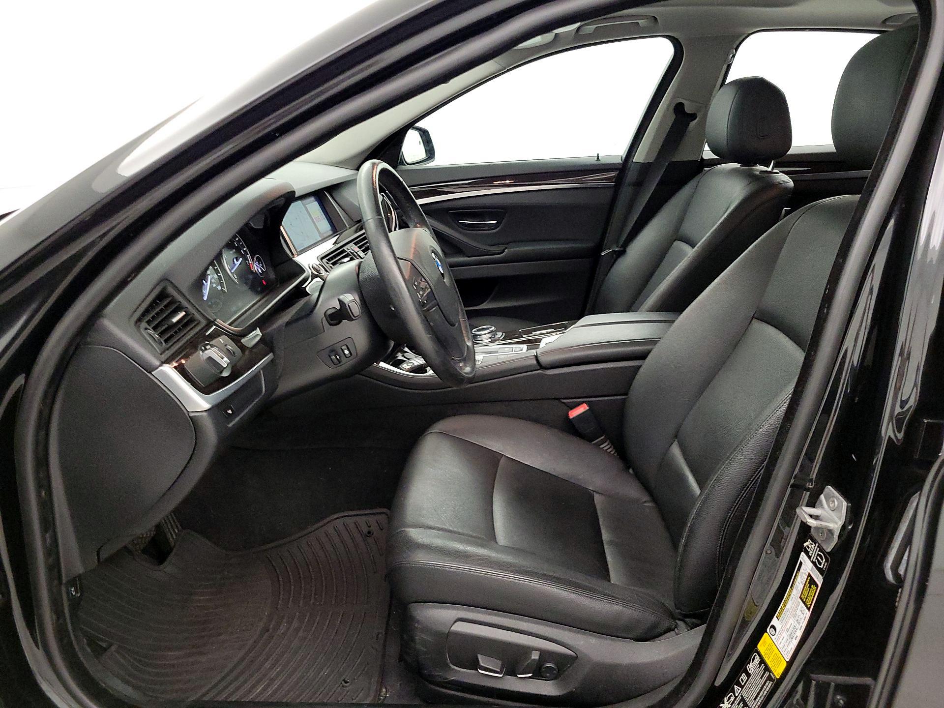 Thumbnail: 2014 BMW 5 Series - 11