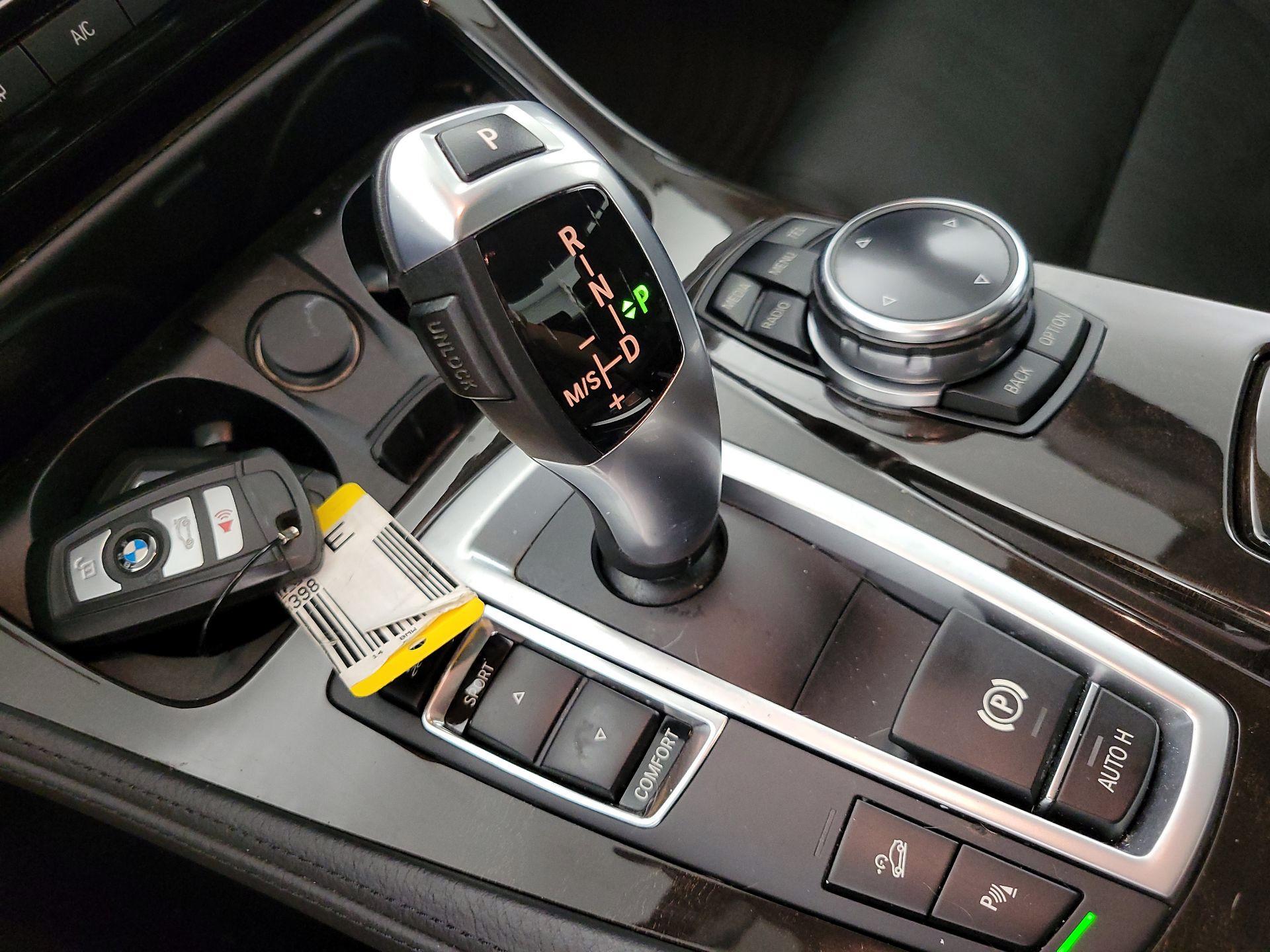 Thumbnail: 2014 BMW 5 Series - 18