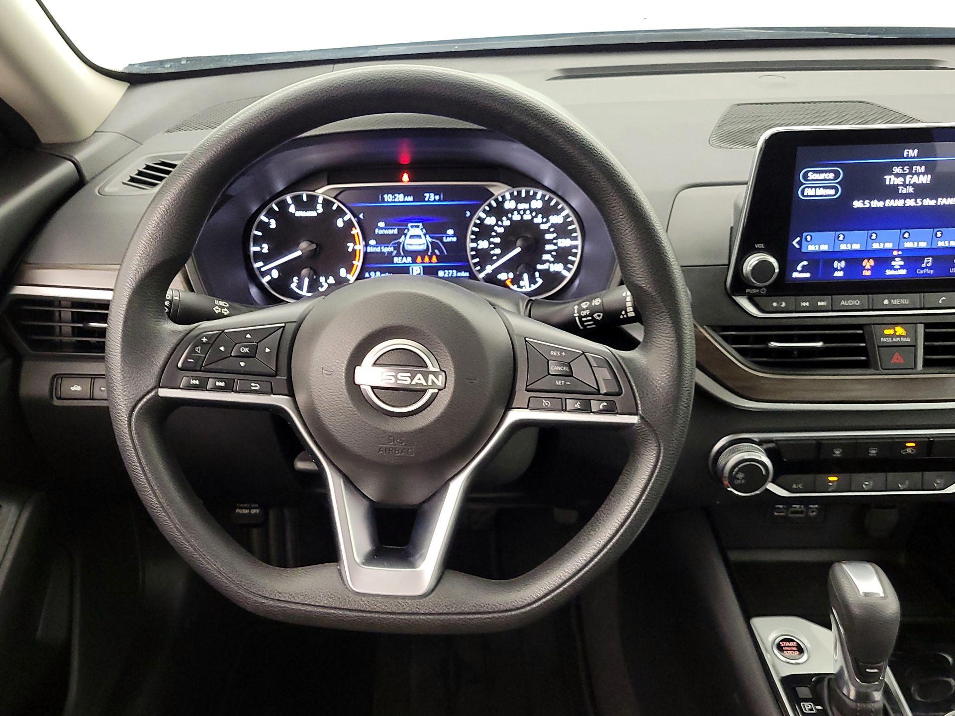 Thumbnail: 2024 Nissan Altima - 10