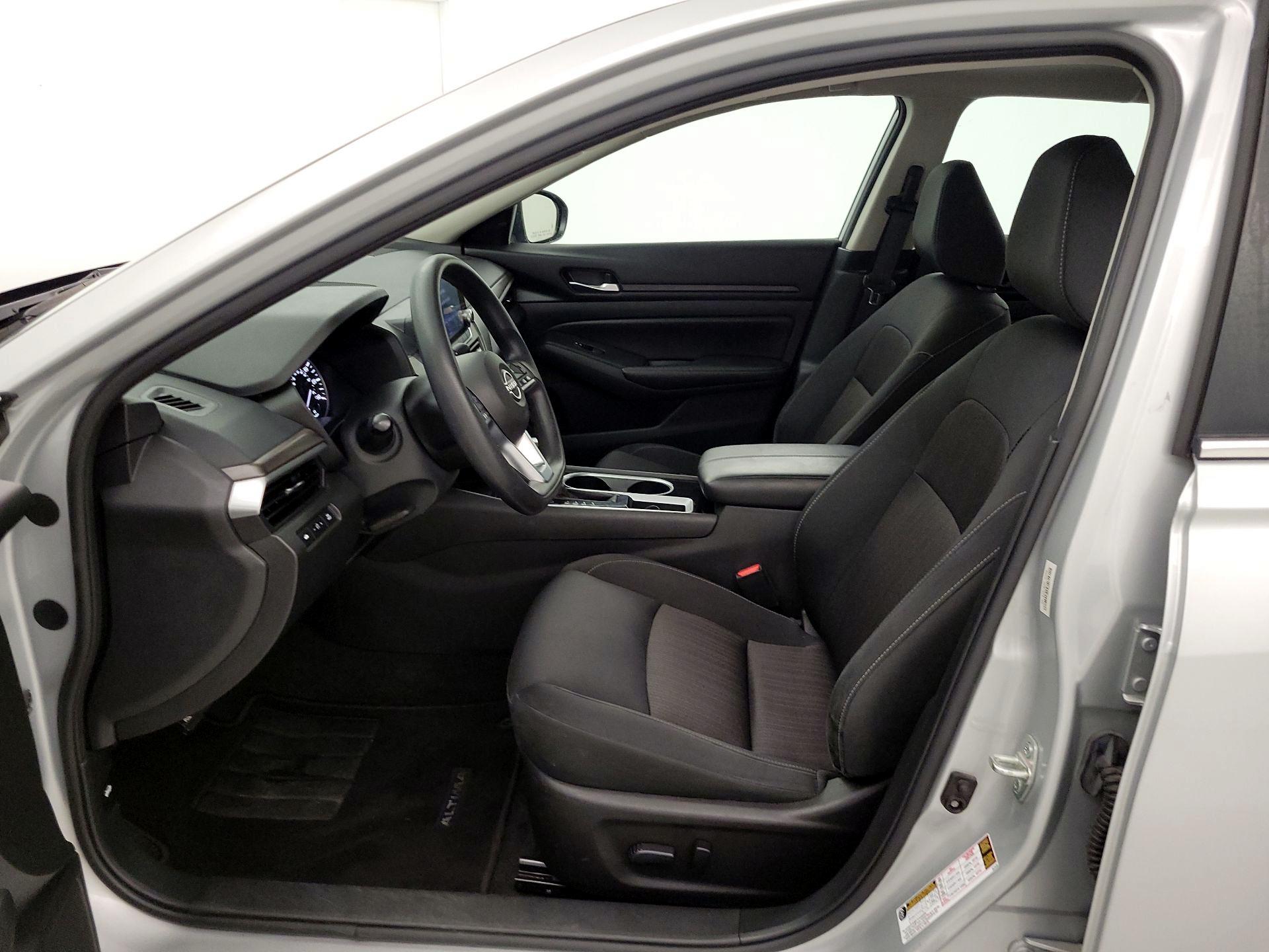 Thumbnail: 2024 Nissan Altima - 11