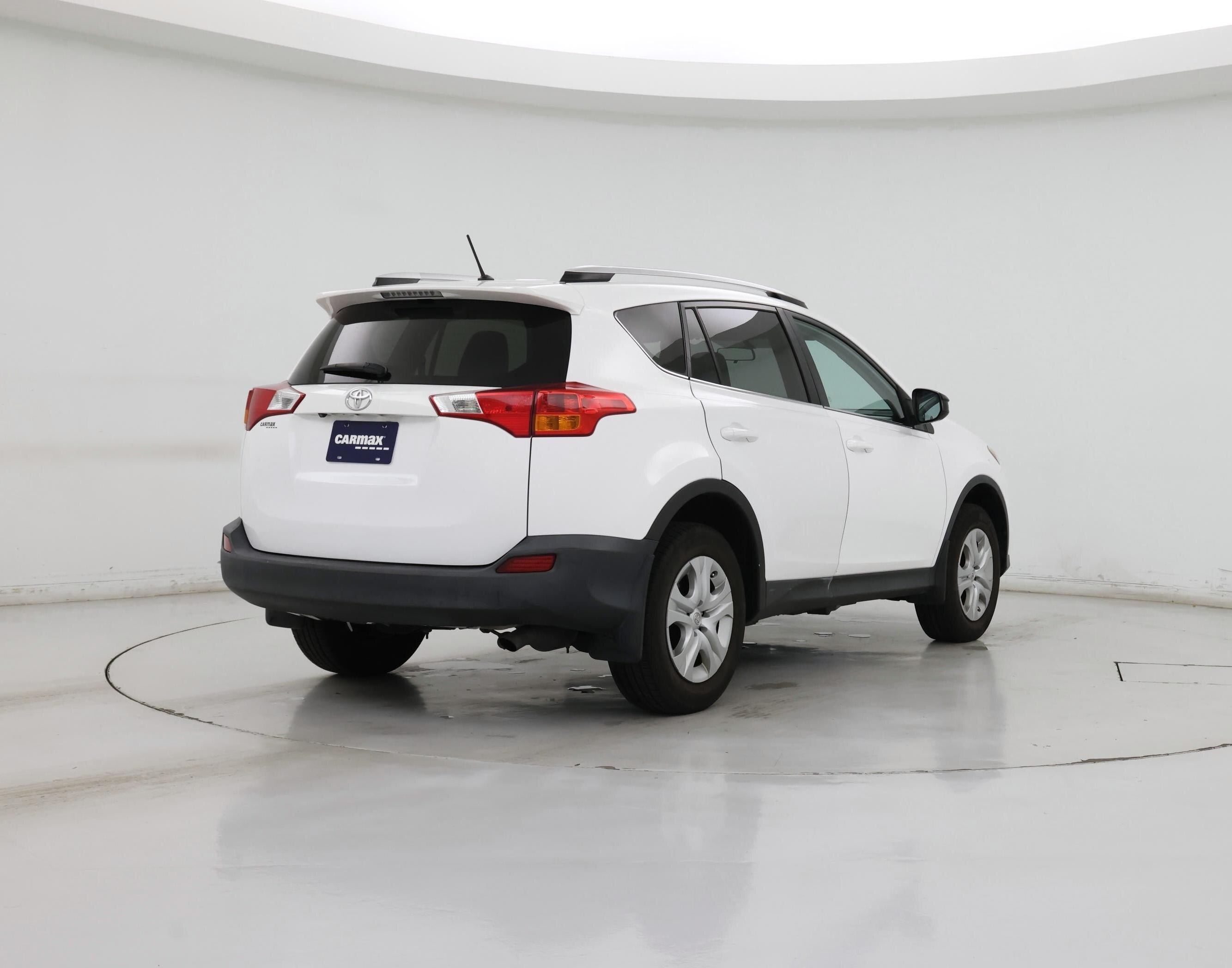 Thumbnail: 2014 Toyota RAV4 - 8