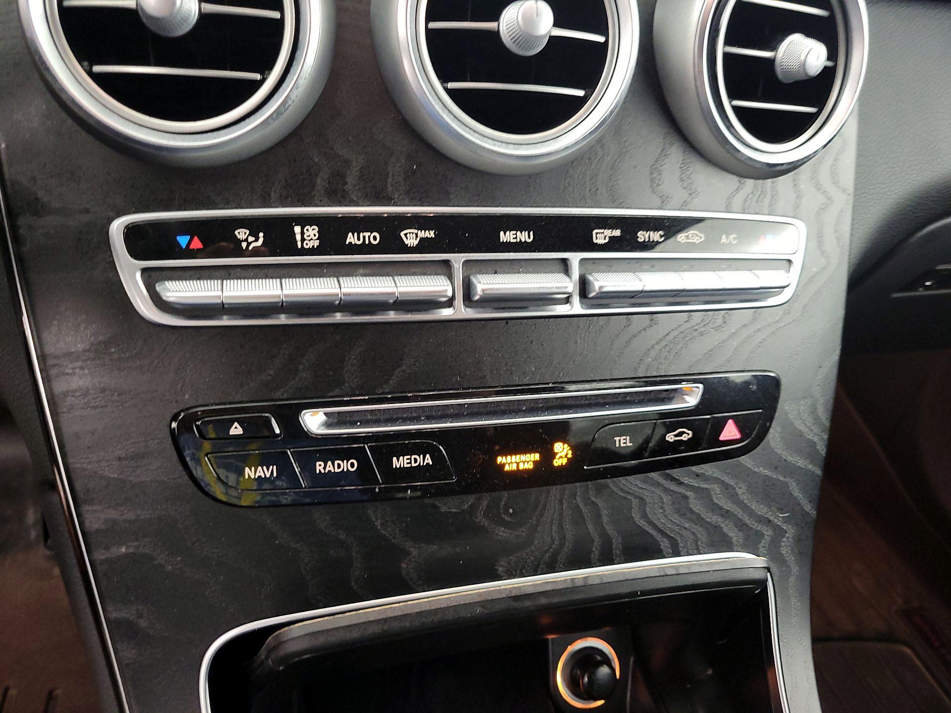 Thumbnail: 2017 Mercedes-Benz GLC - 16