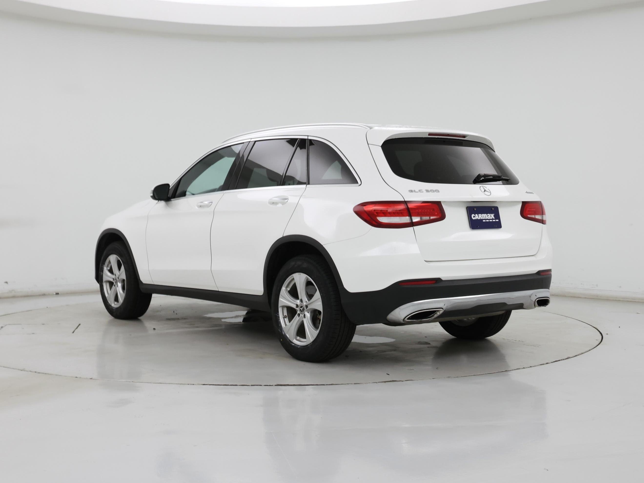 Thumbnail: 2017 Mercedes-Benz GLC - 2