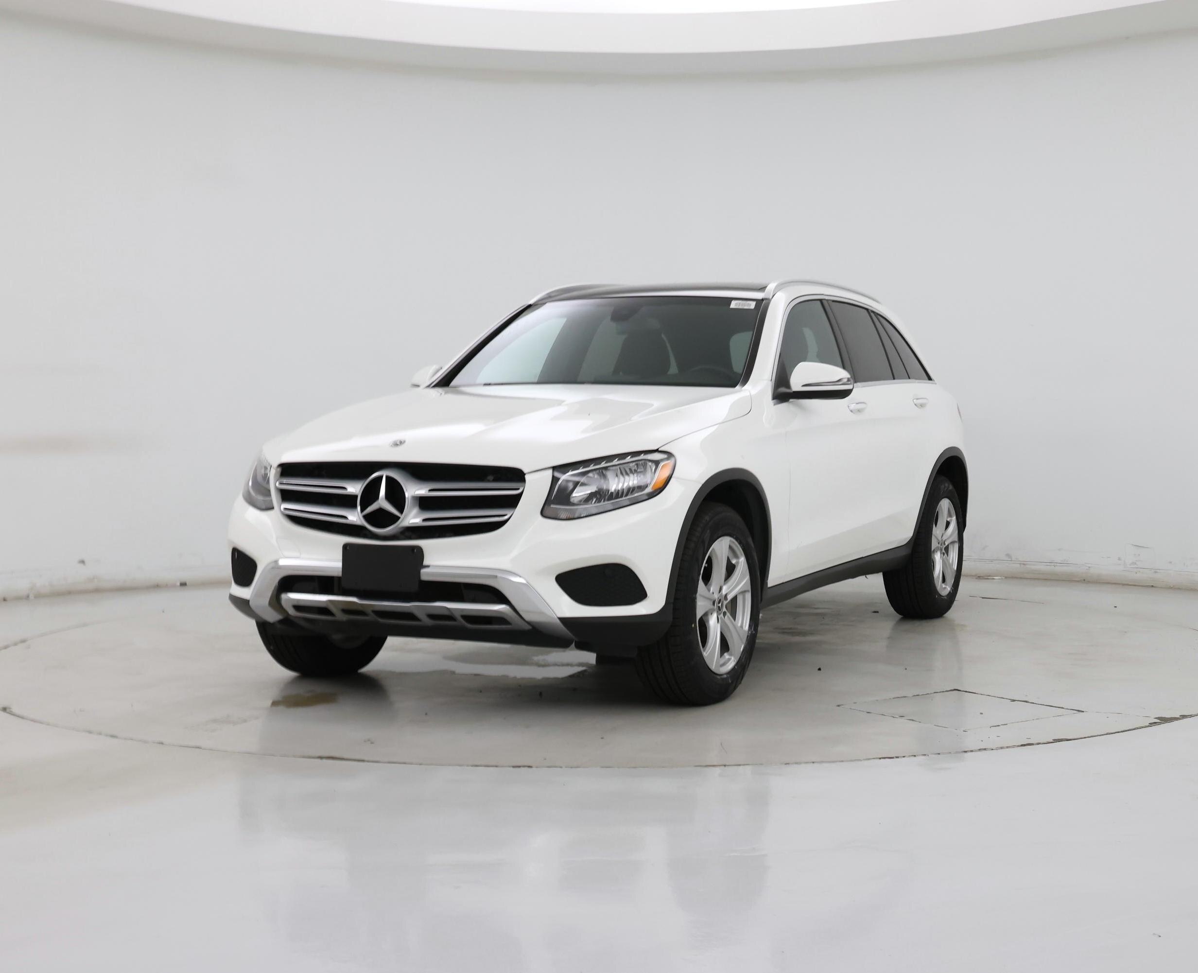 Thumbnail: 2017 Mercedes-Benz GLC - 4